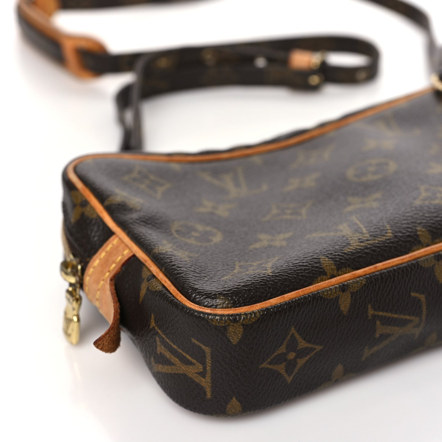 LOUIS VUITTON Monogram Pochette Marly Bandouliere