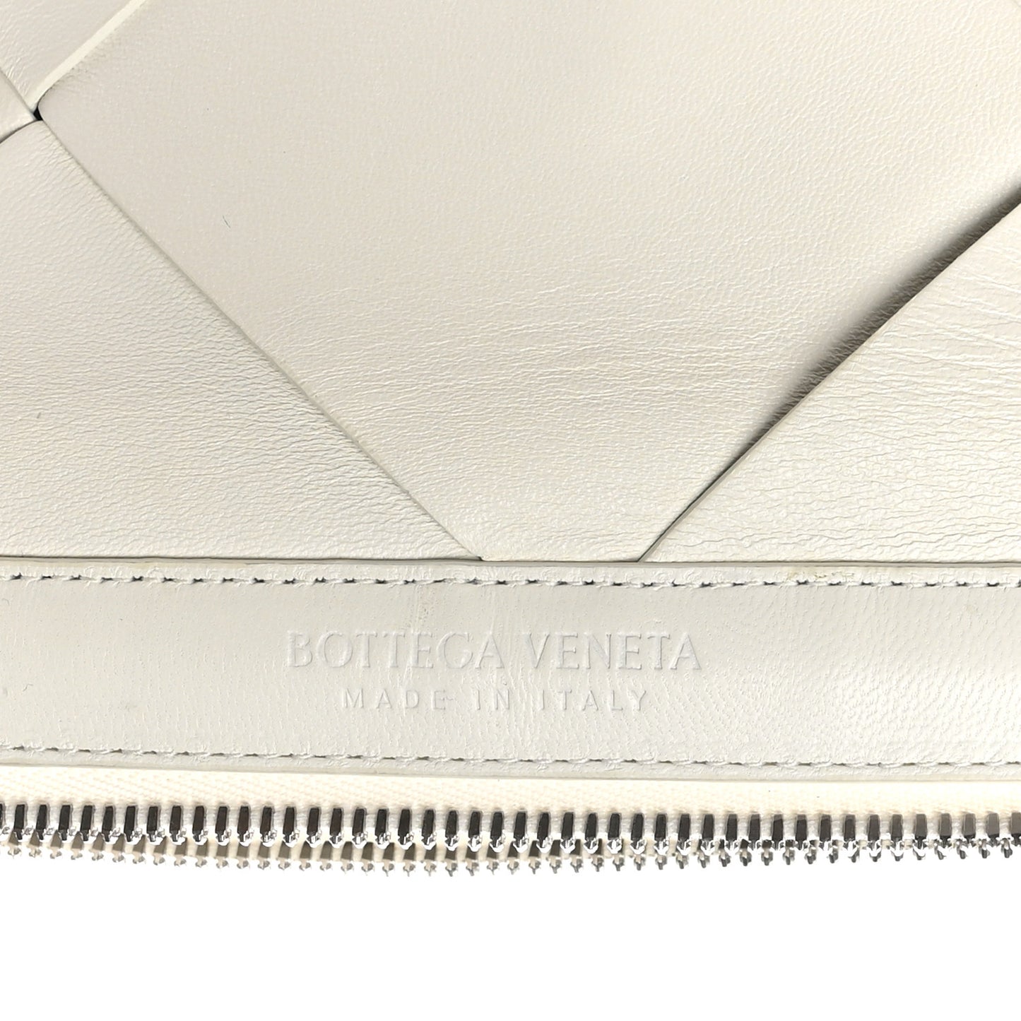 Nappa Maxi Blown Up Intrecciato Pouch Clutch Optic White