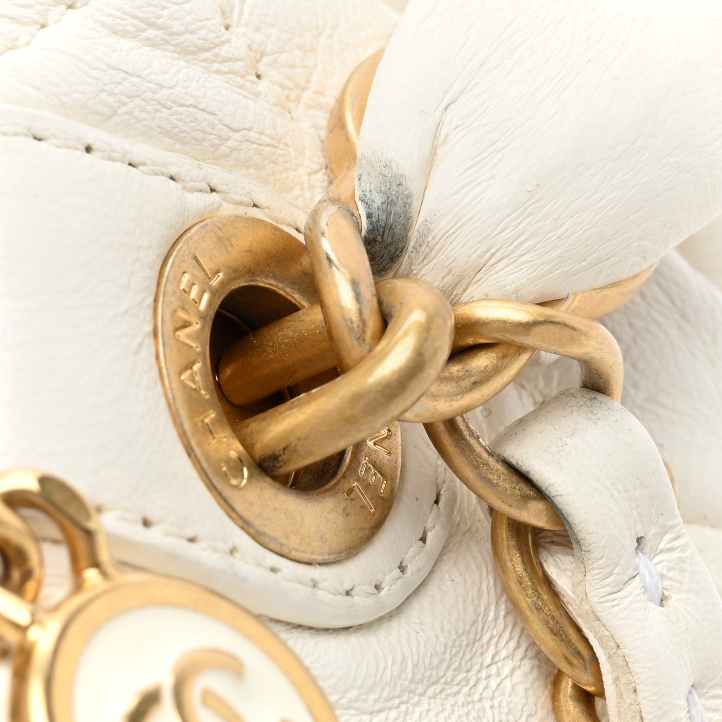 Crumpled Lambskin Quilted Small CC Links Shoulder Bag White