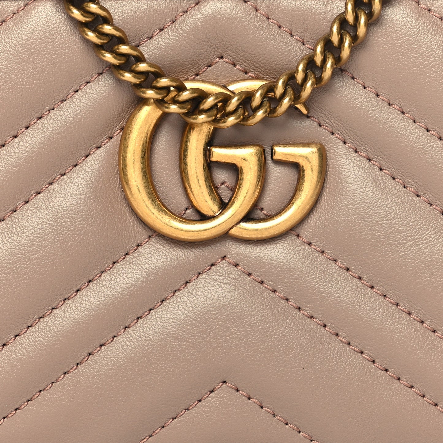 Calfskin Matelasse Mini GG Marmont Chain Crossbody Bag Porcelain Rose