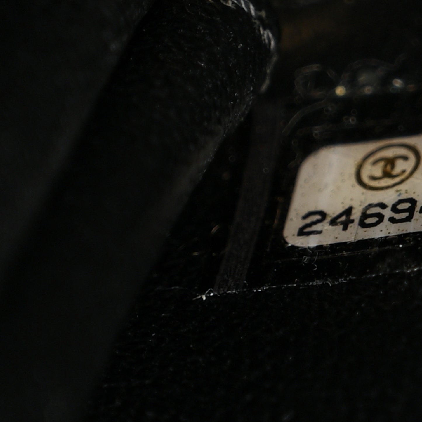 Caviar Quilted Medium Business Affinity Flap Black