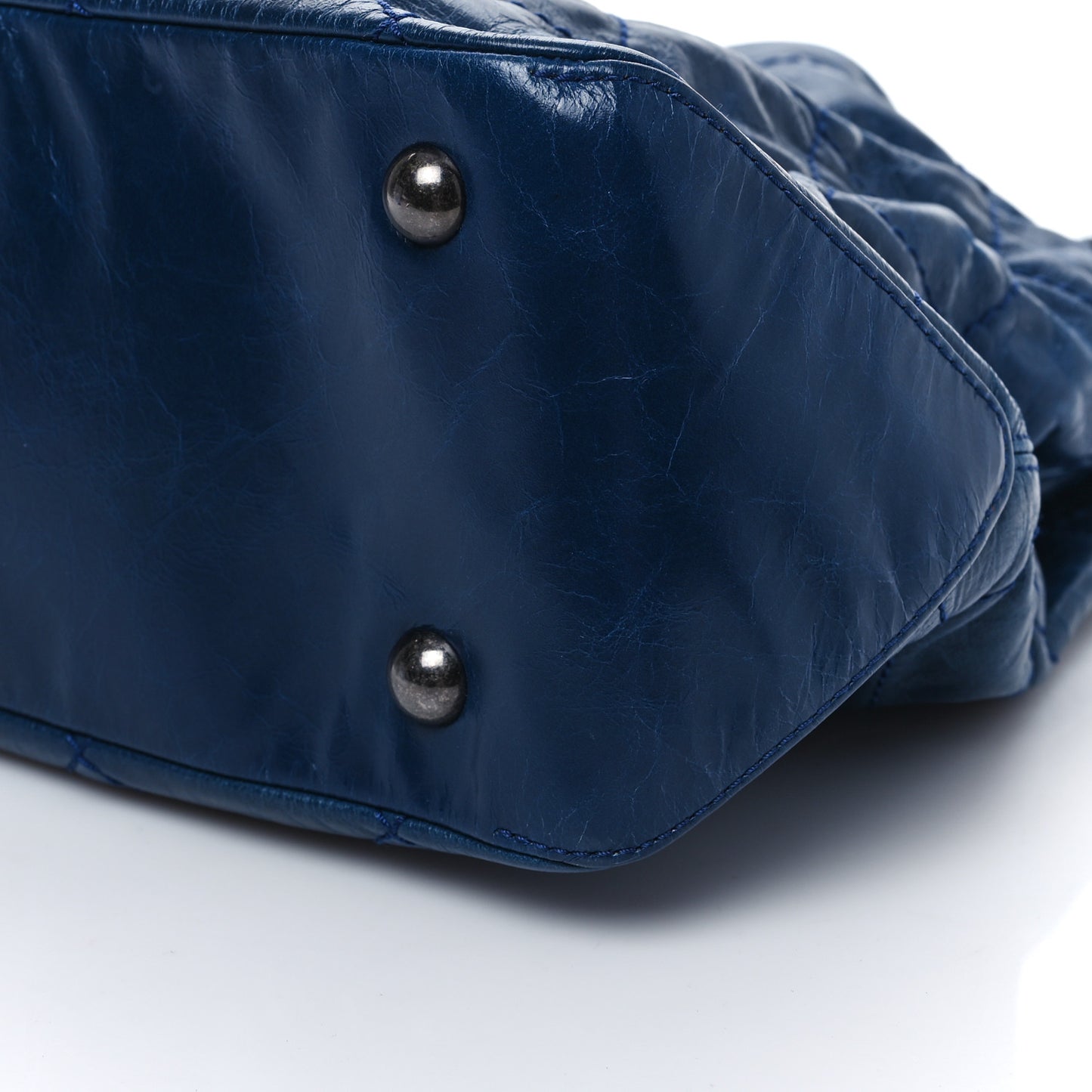 Aged Calfskin Quilted Coco Supple Hobo Navy Blue