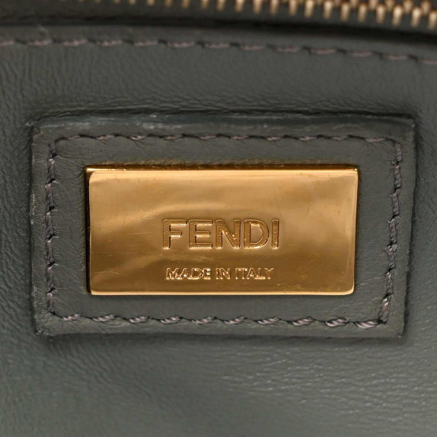 Nappa Mini Peekaboo Iconic Satchel Fumo