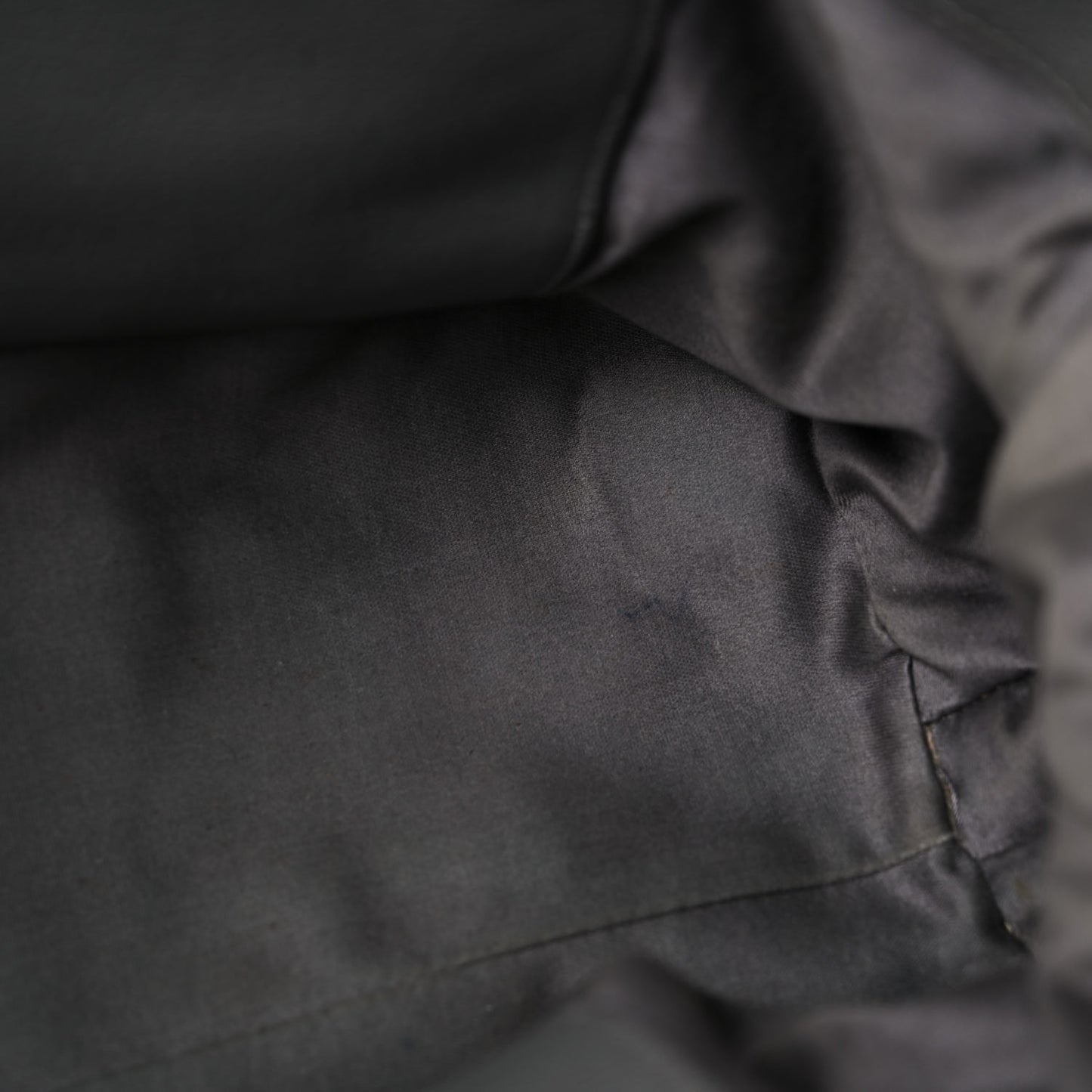 Goatskin Madras Zip Tote Pomice