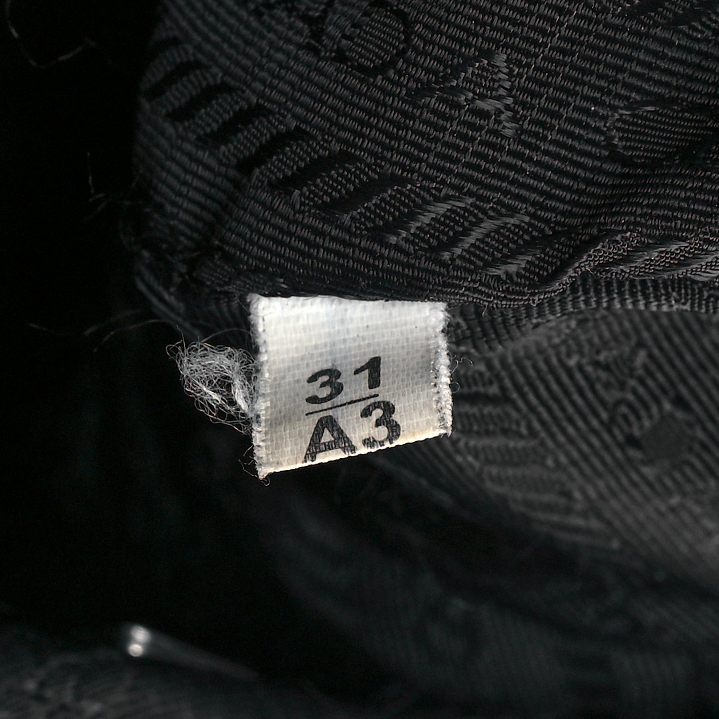 Nylon Re-Edition 2005 Shoulder Bag Black