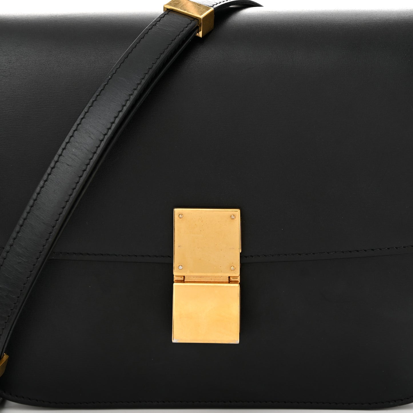 Box Calfskin Medium Classic Box Flap Bag Black