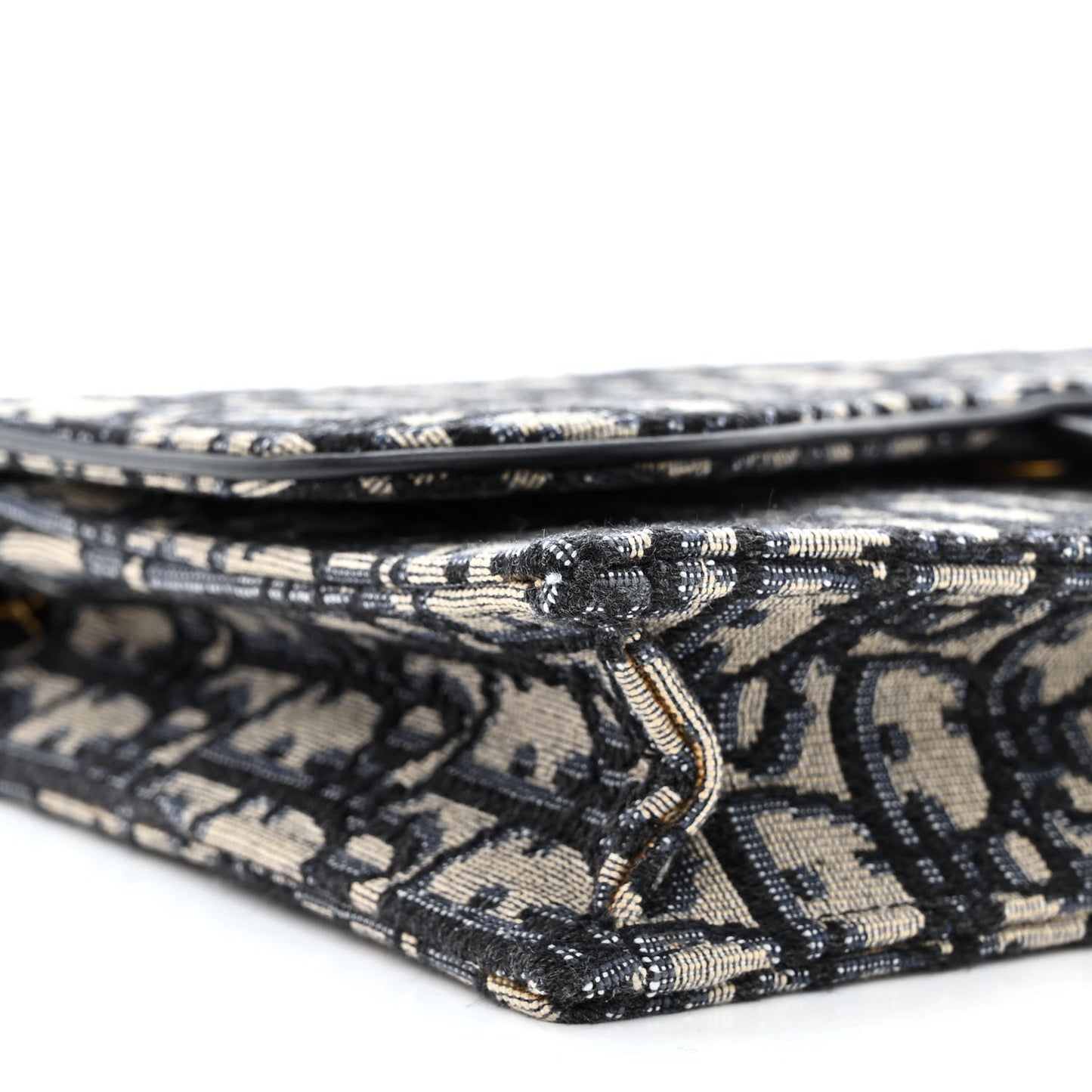 Oblique Saddle Chain Pouch Blue