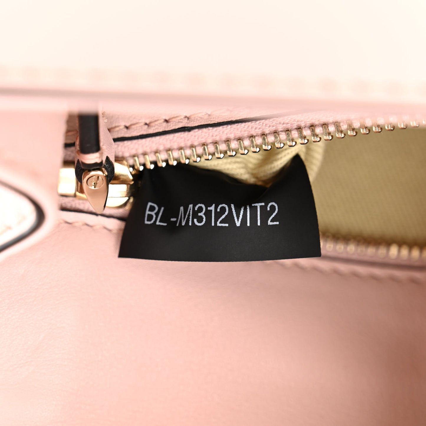 Vitello Small Glam Lock Rockstud Flap Poudre