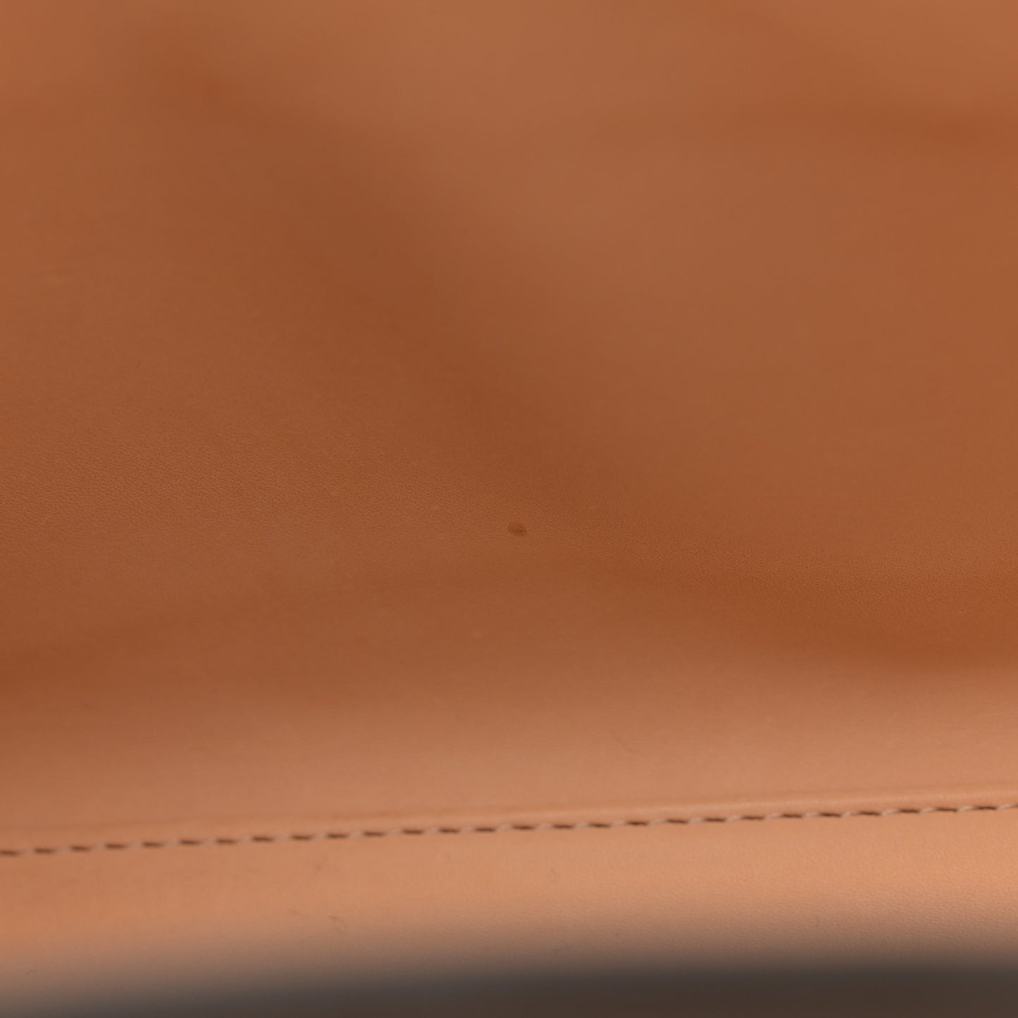 Carat Calfskin Gabrielle BB Tourterelle