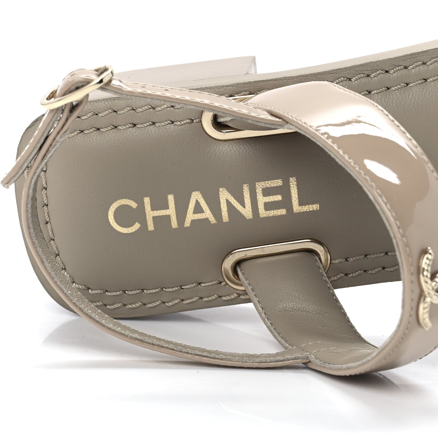 Lambskin Patent Chain CC Logo Thong Sandals 35.5 Beige