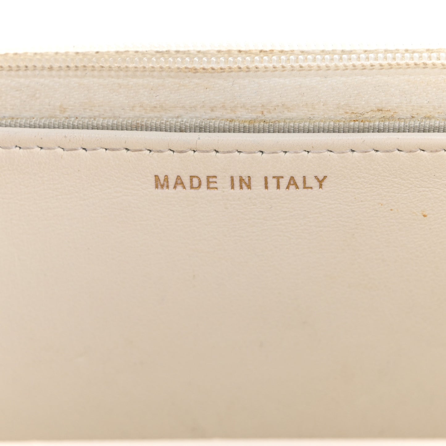 Caviar Quilted Wallet On Chain WOC White
