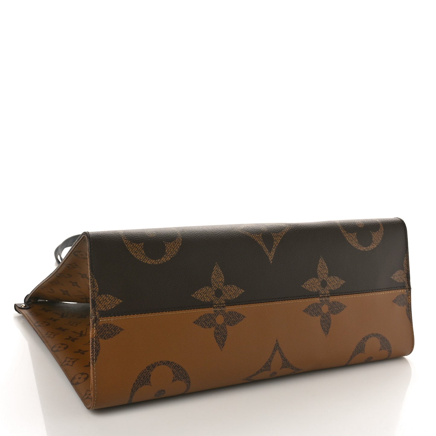 Reverse Monogram Giant Onthego GM