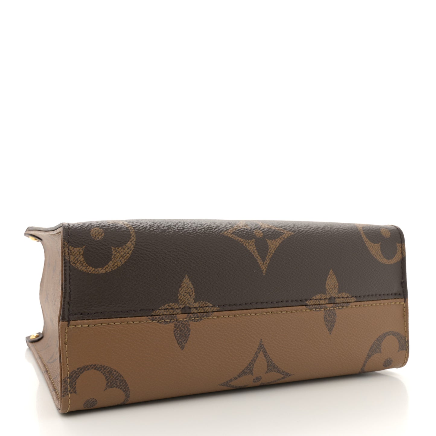 Reverse Monogram Giant Onthego PM