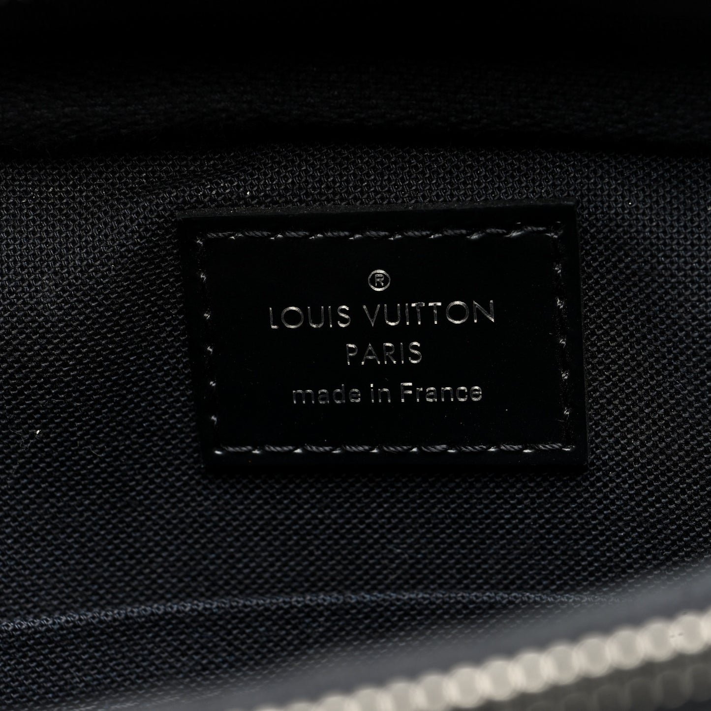 Damier Graphite Ambler