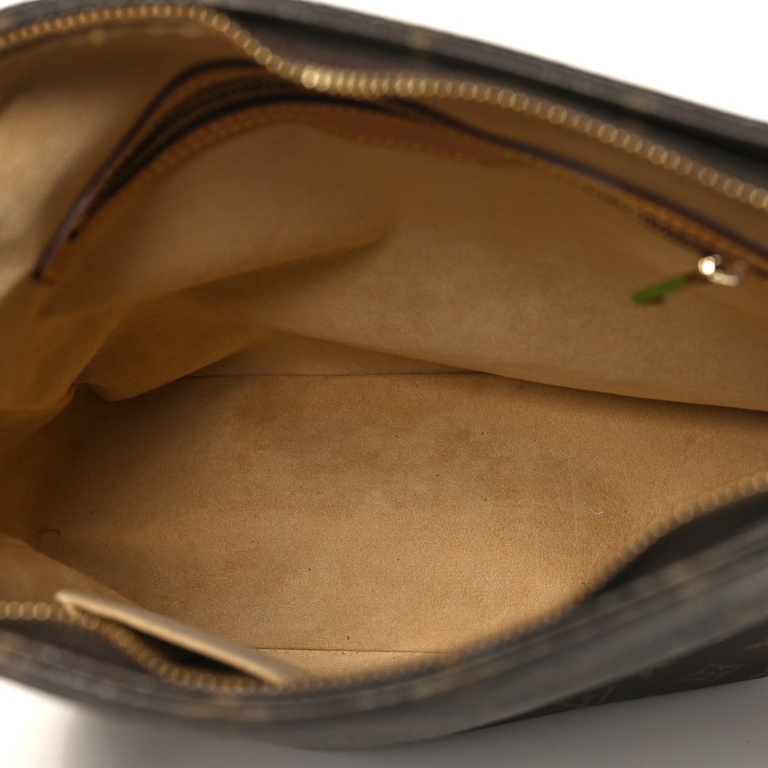 Louis Vuitton Monogram Looping GM 4 of 11