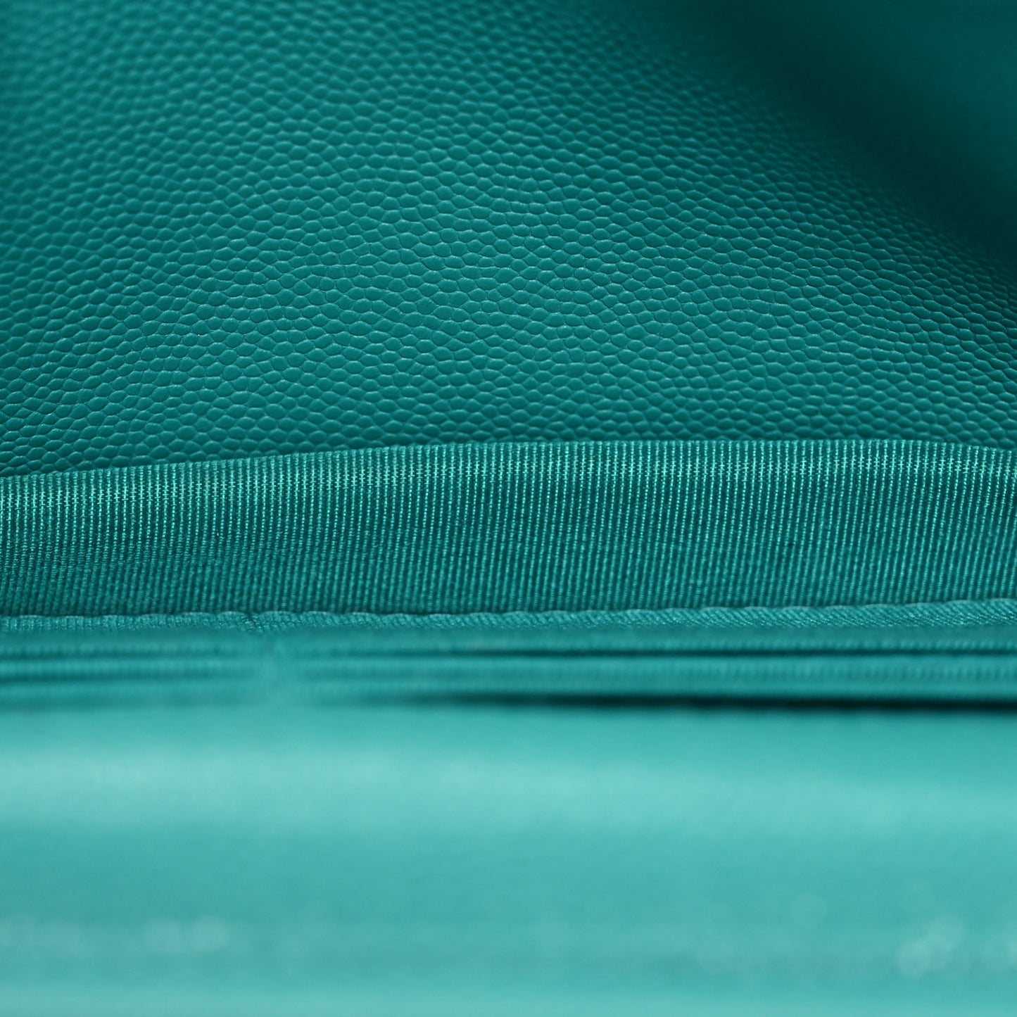 Caviar Quilted Wallet On Chain WOC Turquoise