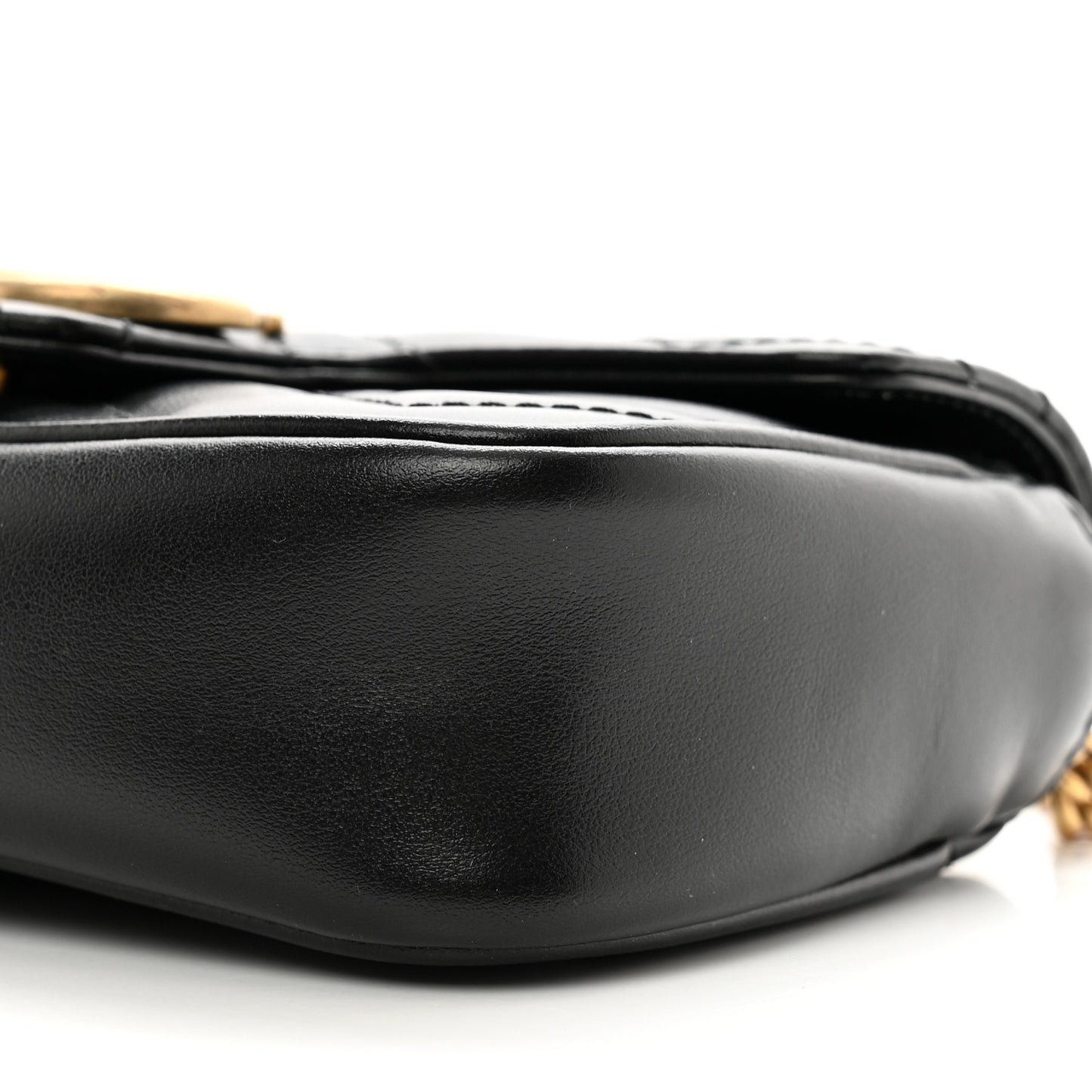Calfskin Matelasse Super Mini GG Marmont Shoulder Bag Black