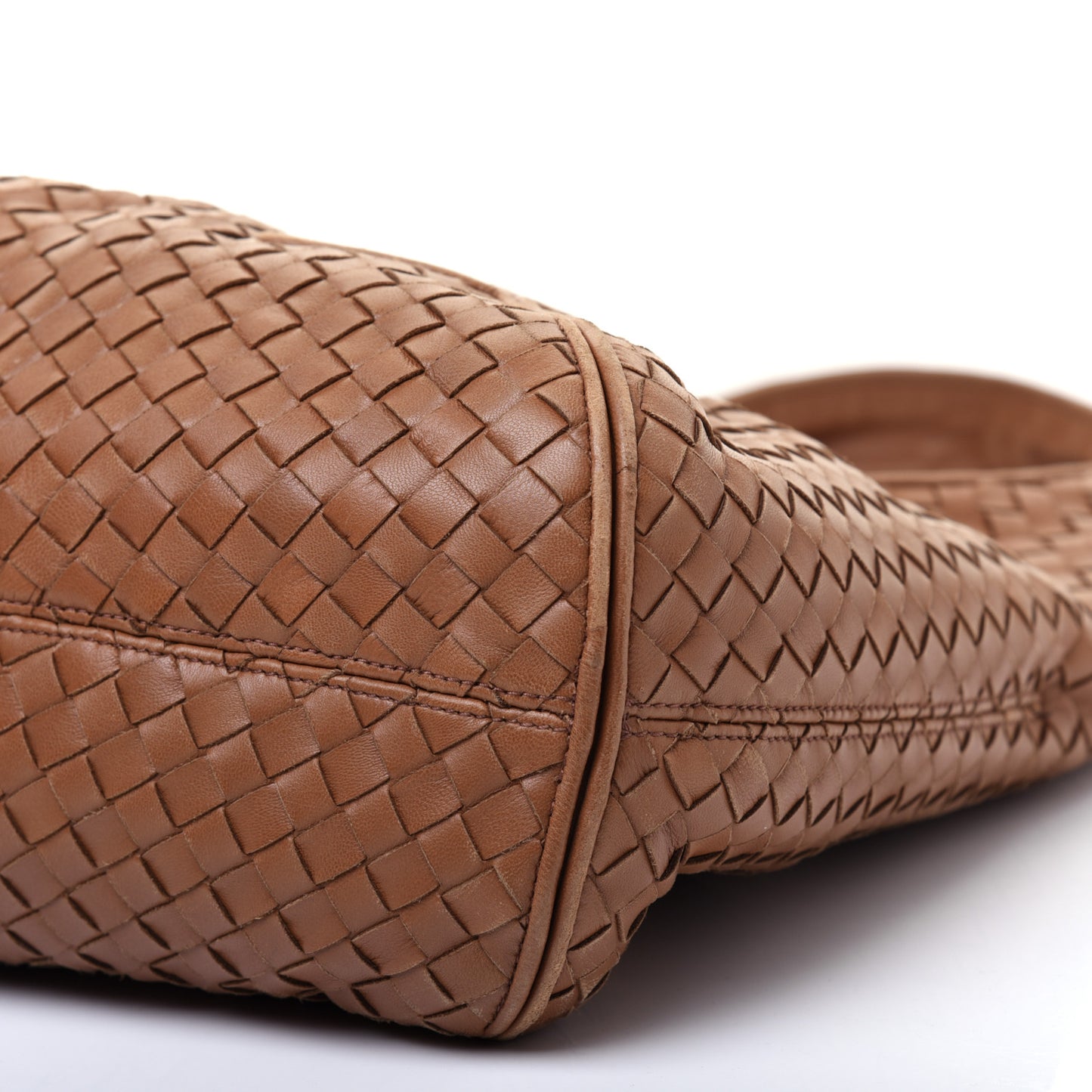 Nappa Intrecciato Ball Hobo Noce