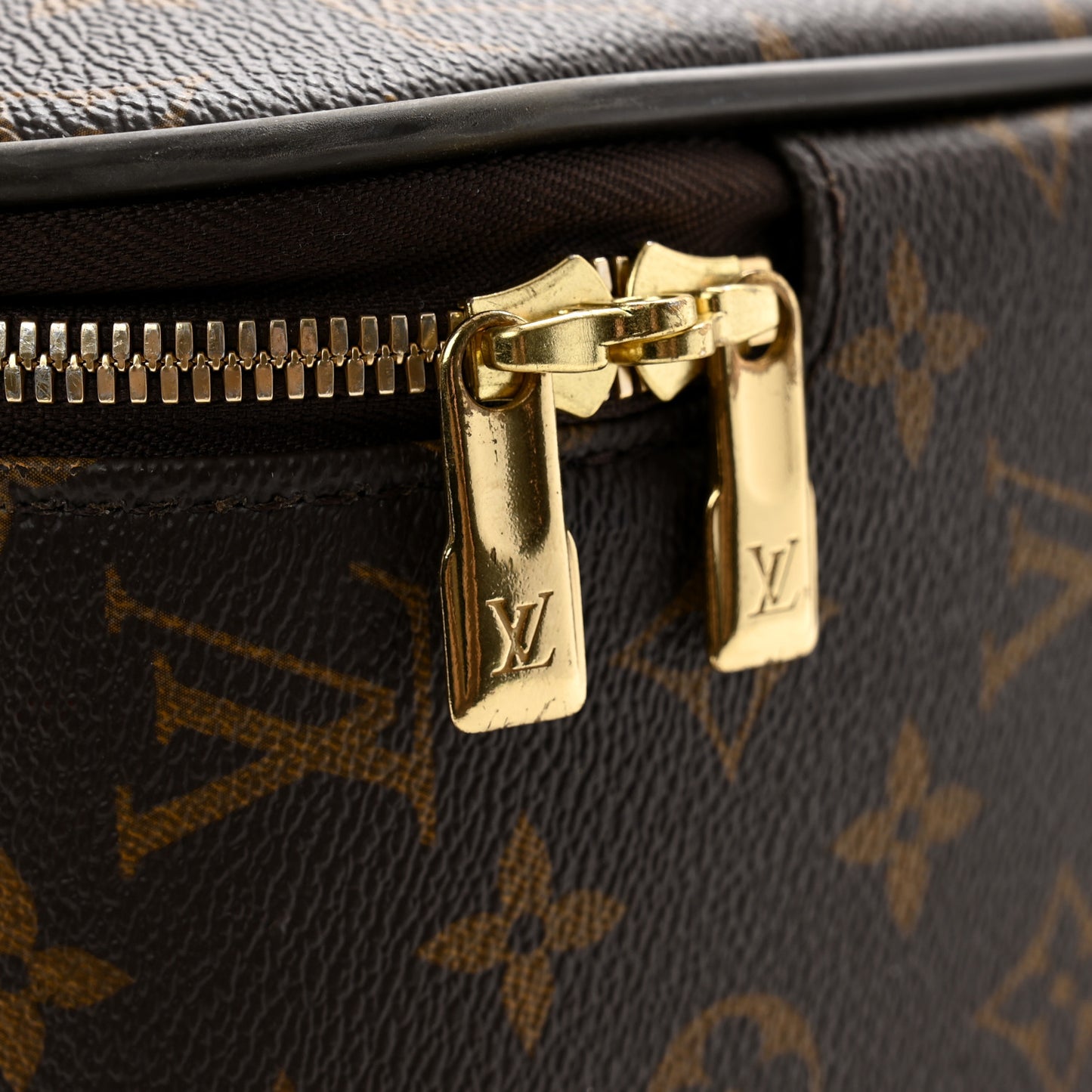Monogram Pegase Legere Business 55