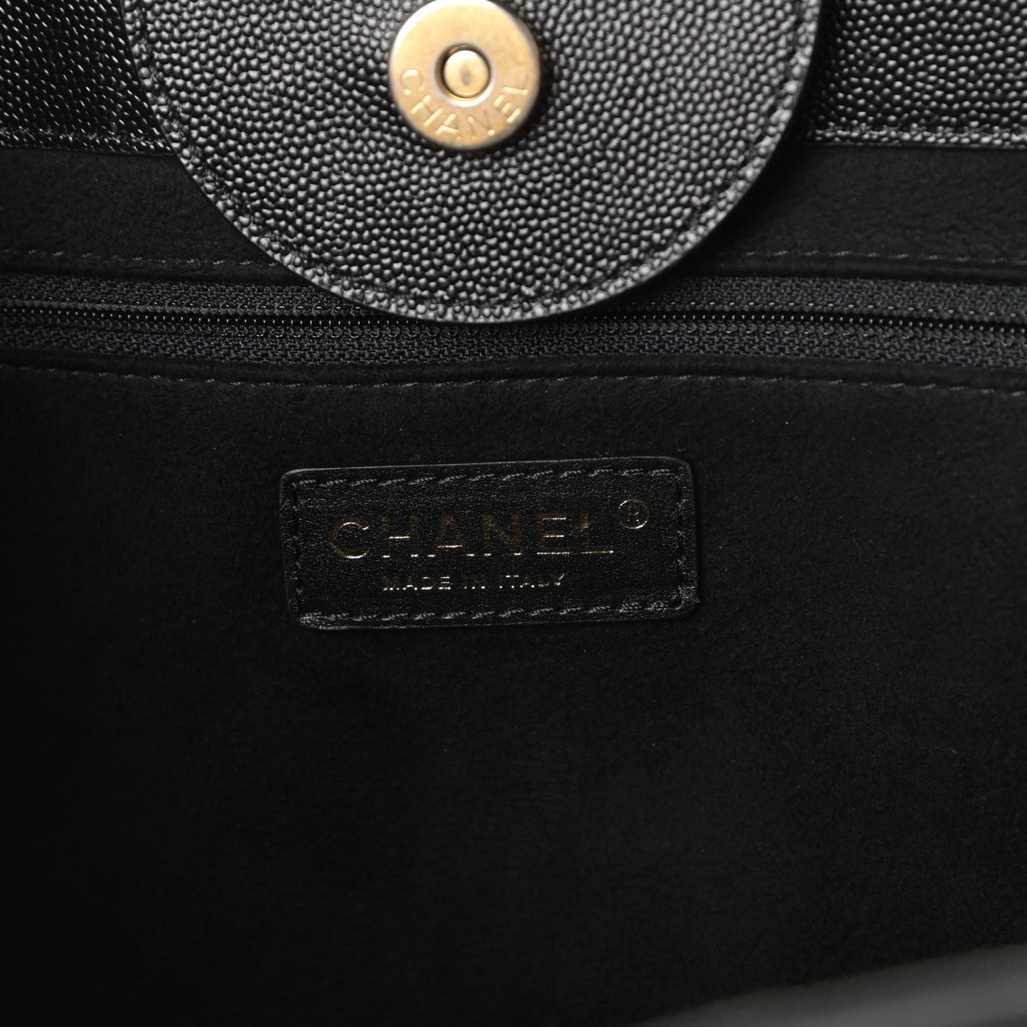 Caviar Medium Studded Deauville Tote Black