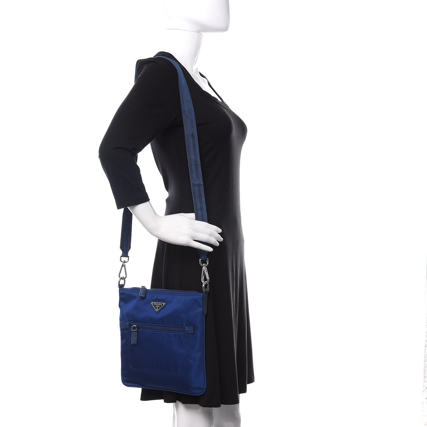 Tessuto Nylon Saffiano Flat Messenger Bag Bluette