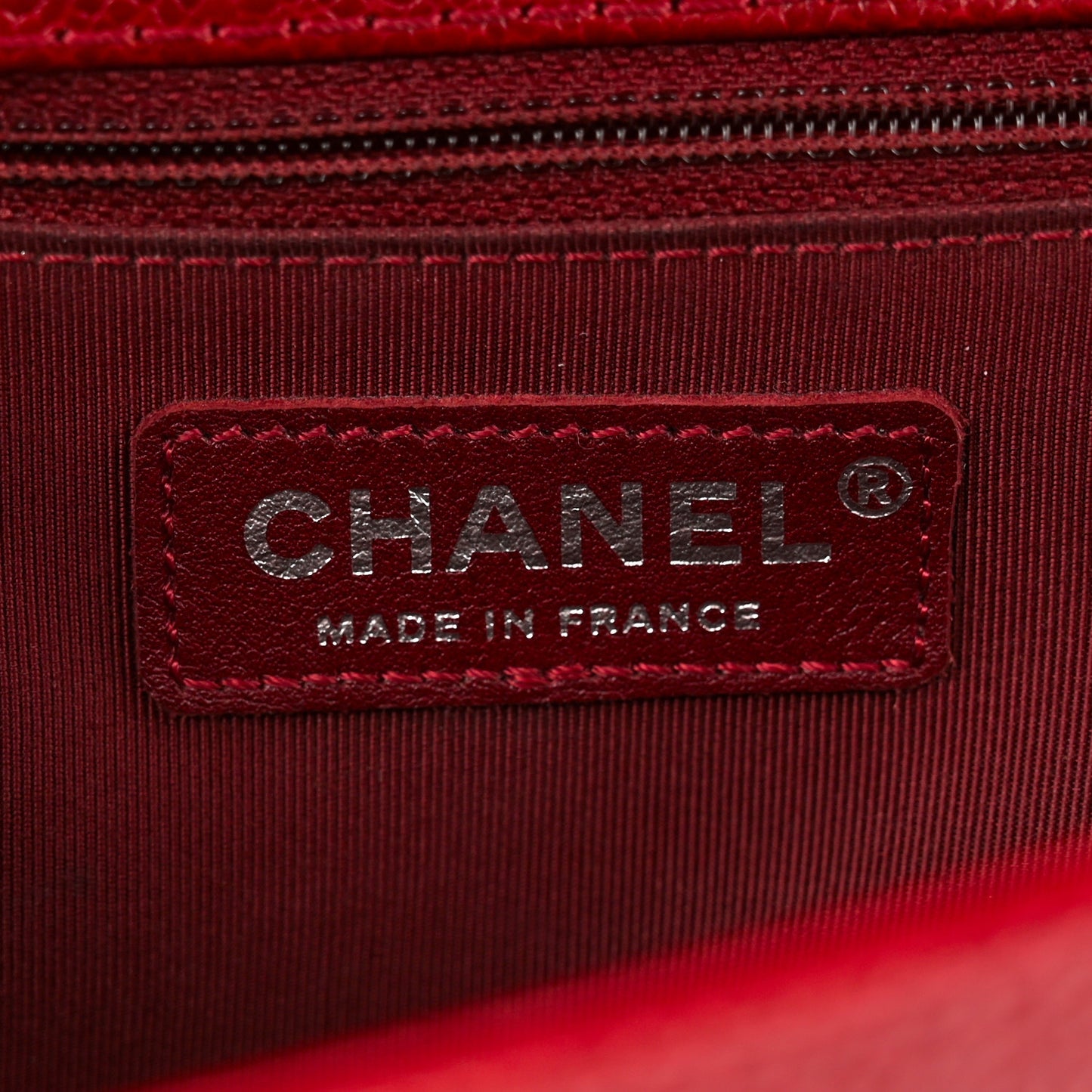 Caviar Quilted New Medium Boy Flap Dark Red