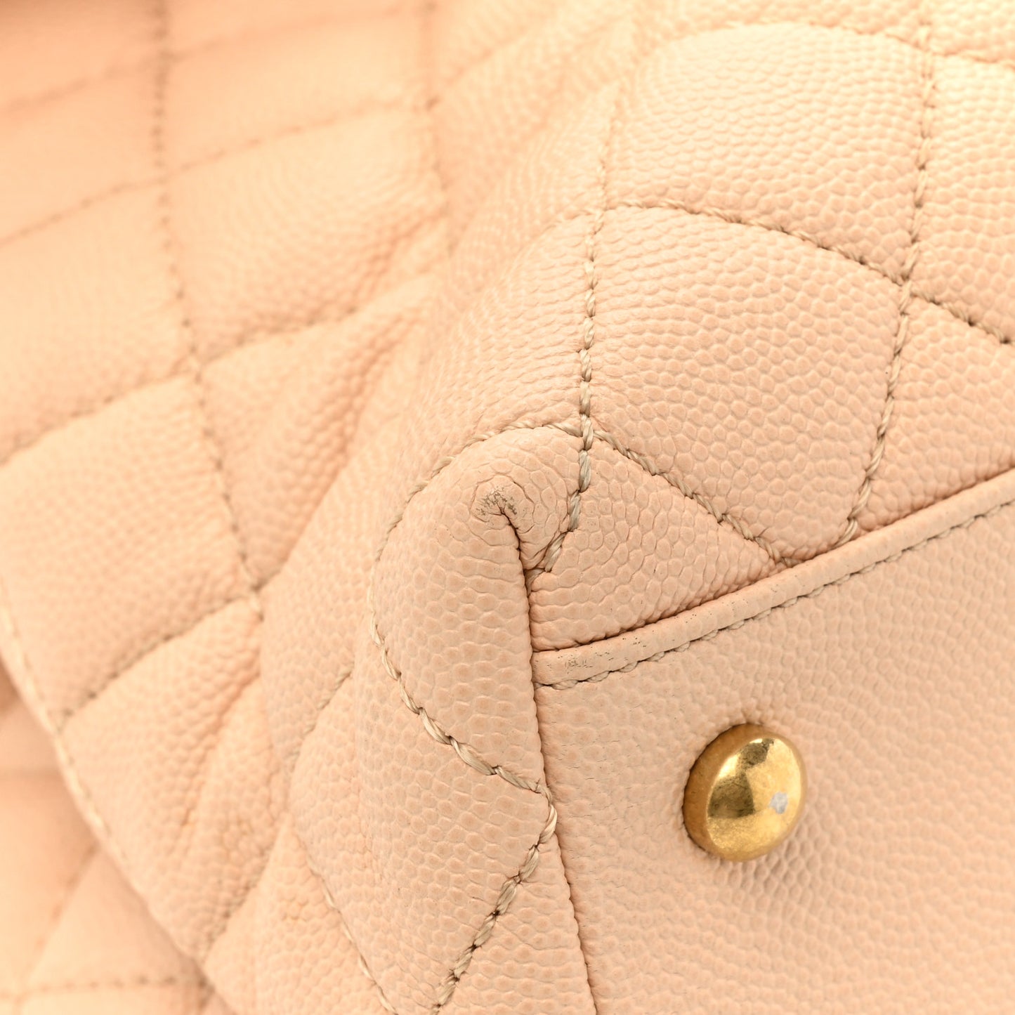 Caviar Quilted Medium Coco Handle Flap Light Beige