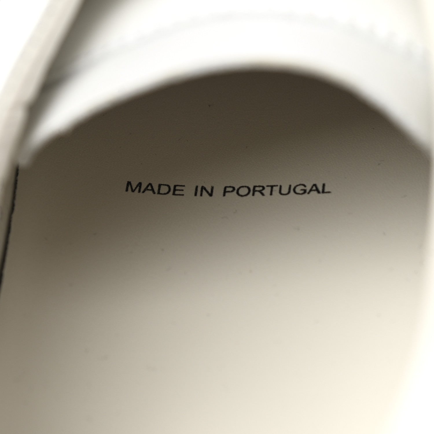 Givenchy Calfskin Band Logo Womens Urban Street Sneakers 37 White 8 of 10