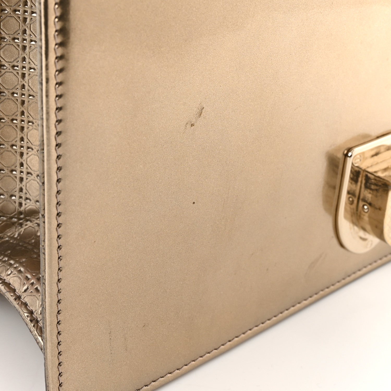 Christian Dior Metallic Patent Micro-Cannage Medium Diorama Flap Bag Gold 17 of 18