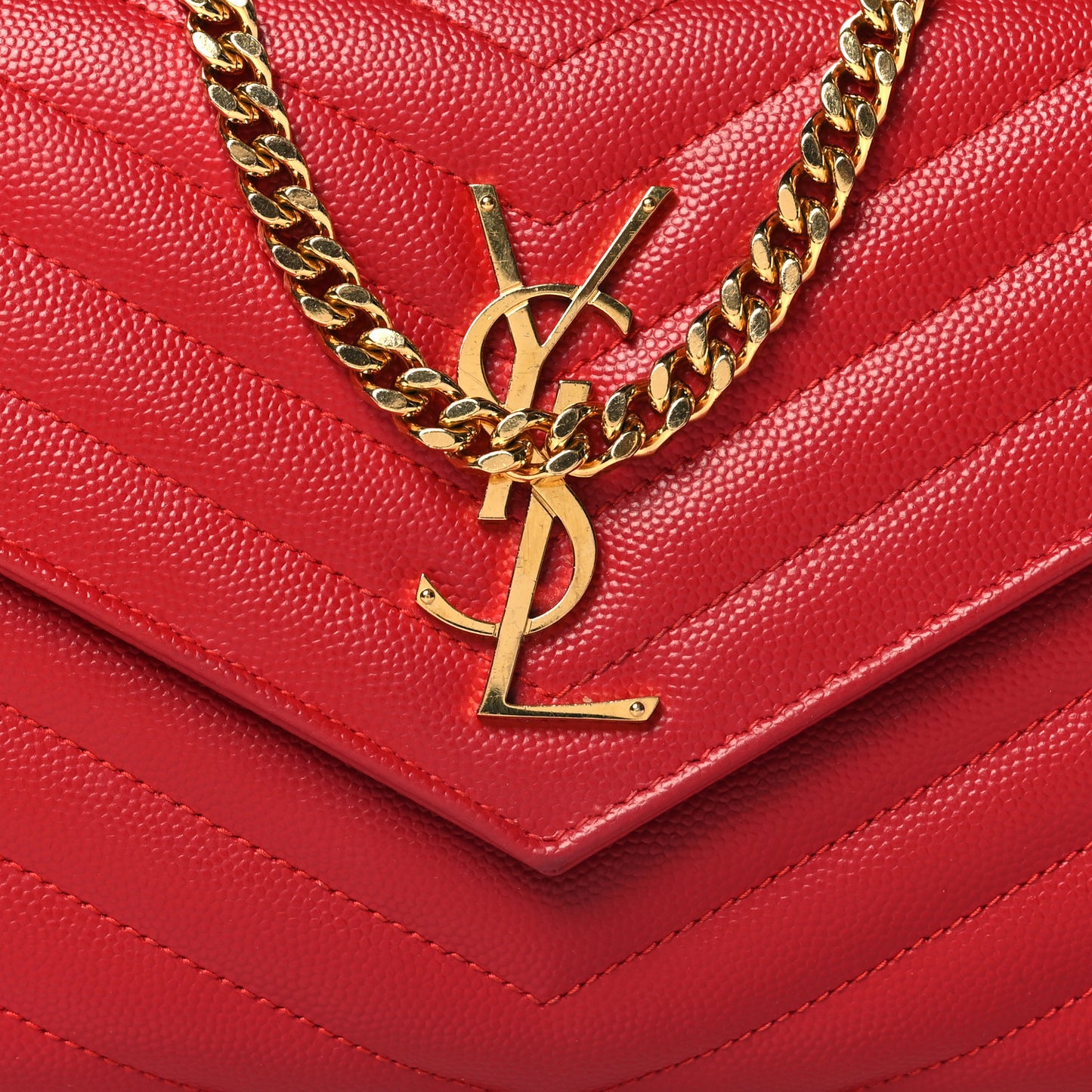 Grain De Poudre Matelasse Chevron Monogram Chain Wallet Red