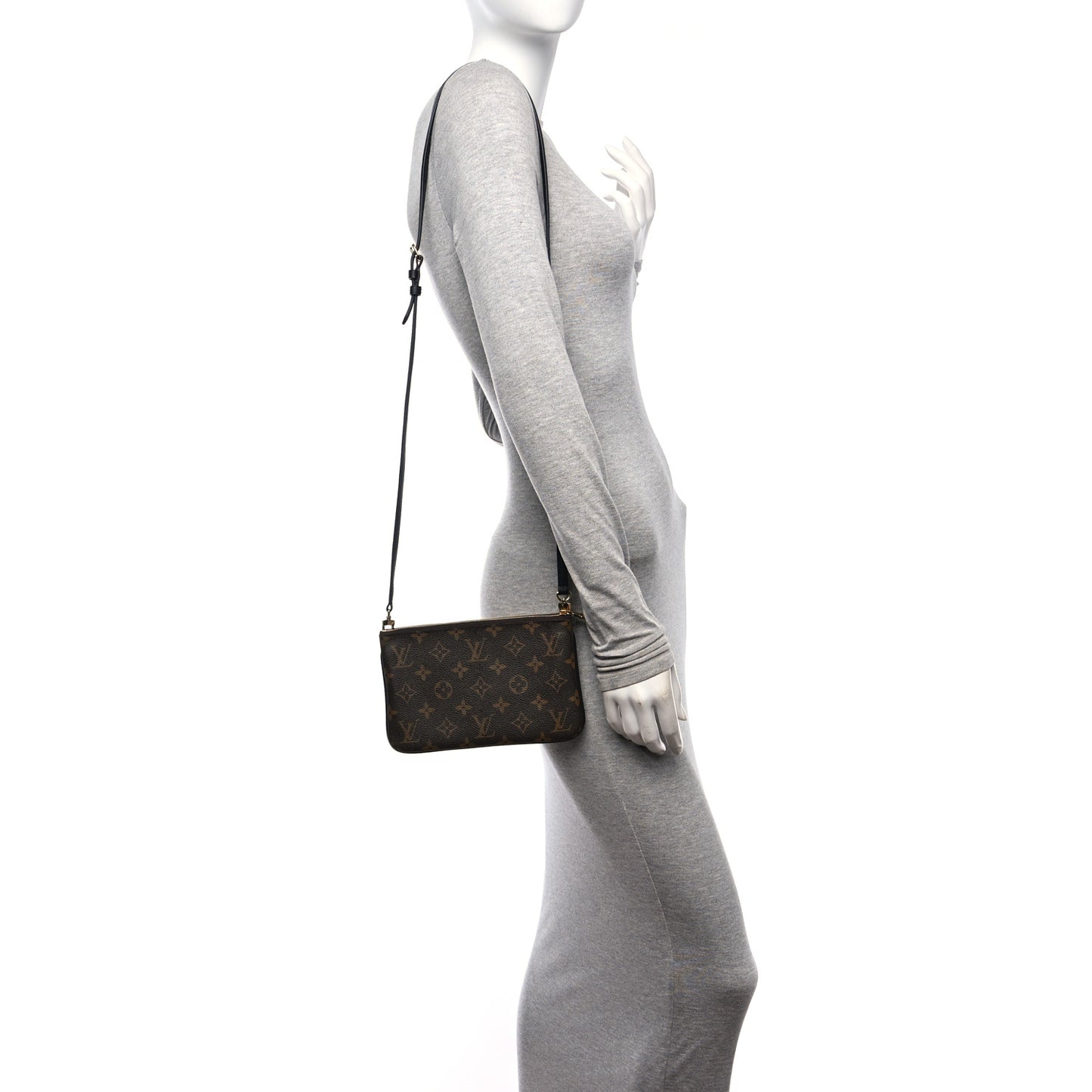 Reverse Monogram Giant Double Zip Pochette