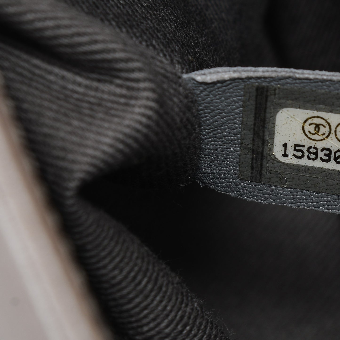 Metallic Calfskin Medium Boy Flap Light Pink