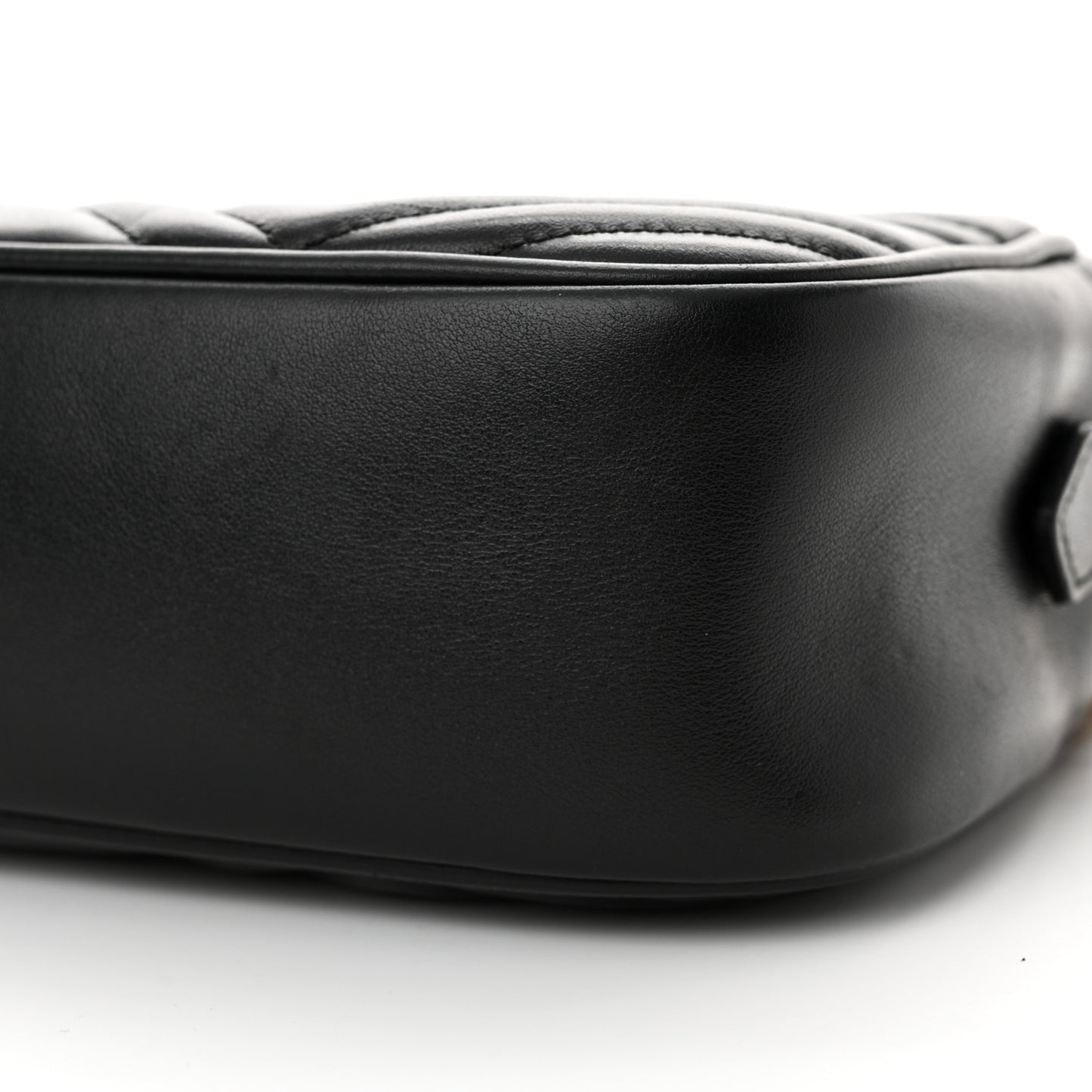 Calfskin Matelasse Small GG Marmont Chain Shoulder Bag Black