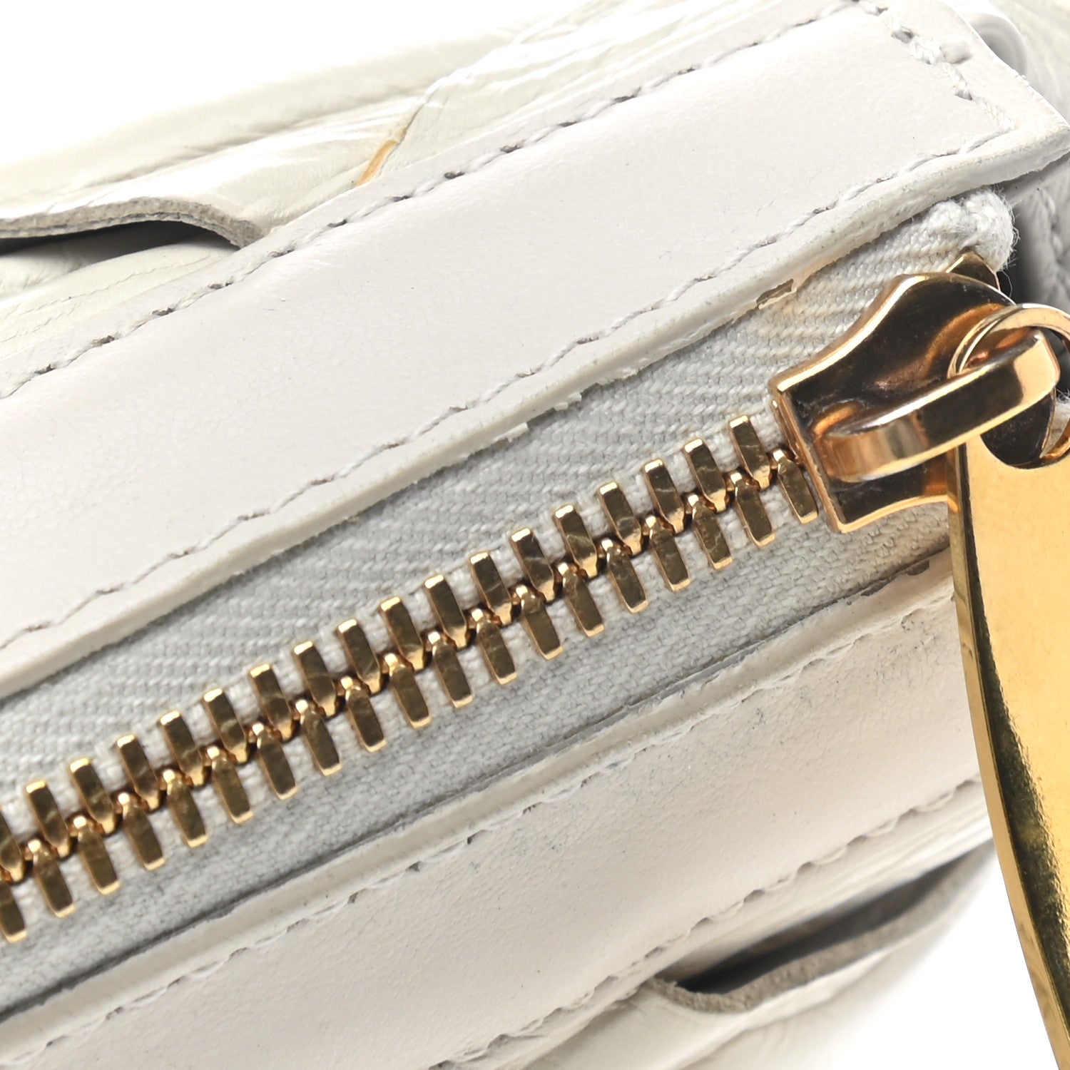 Bottega Veneta Paper Calfskin Maxi Intrecciato Padded Pouch Clutch Plaster 8 of 11