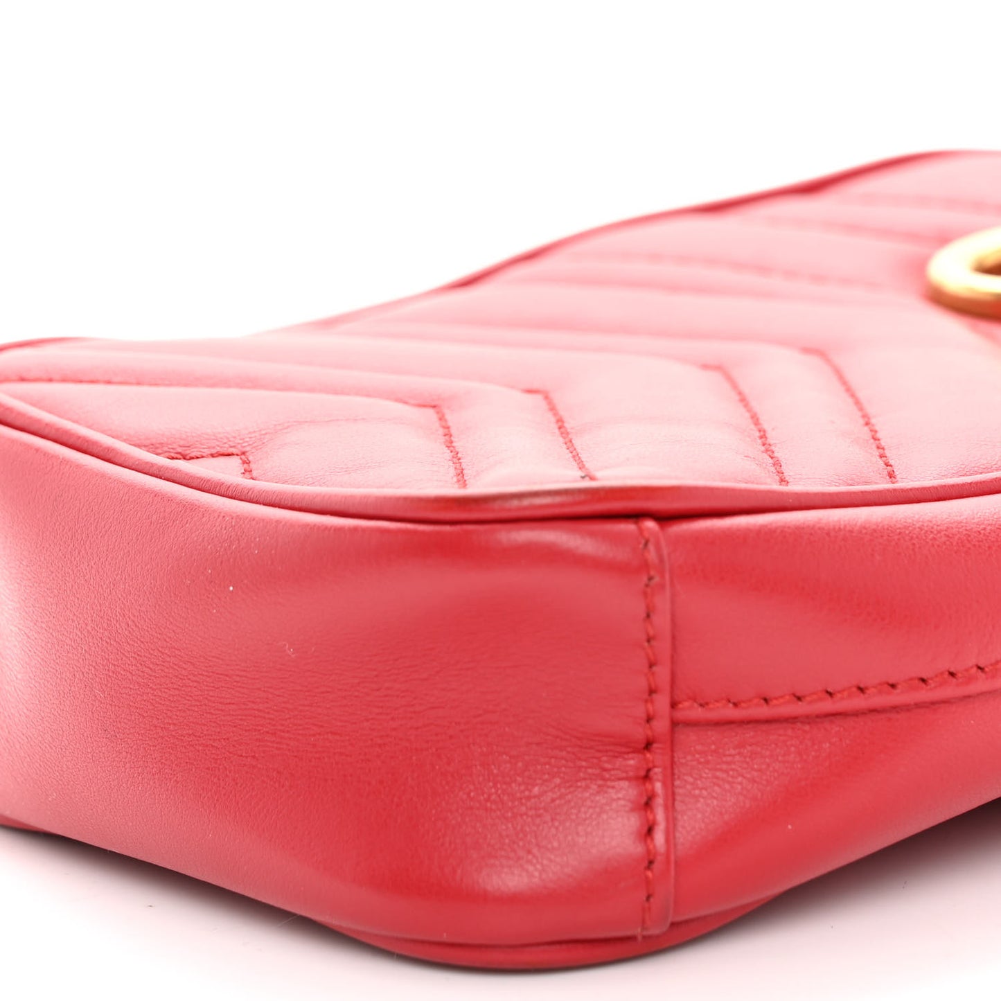 Calfskin Matelasse Mini GG Marmont Crossbody Bag Hibiscus Red