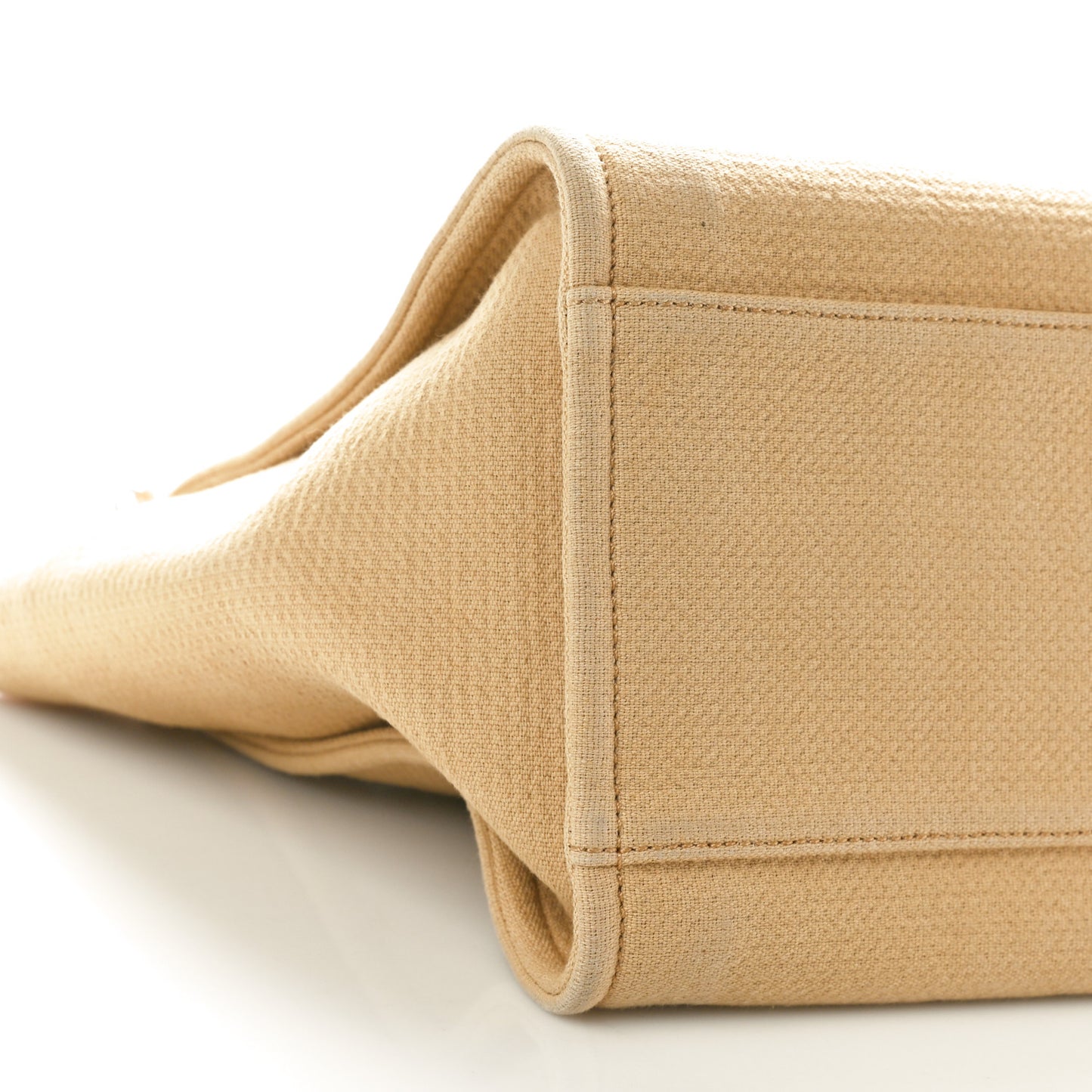 Mixed Fibers Medium Deauville Tote Beige