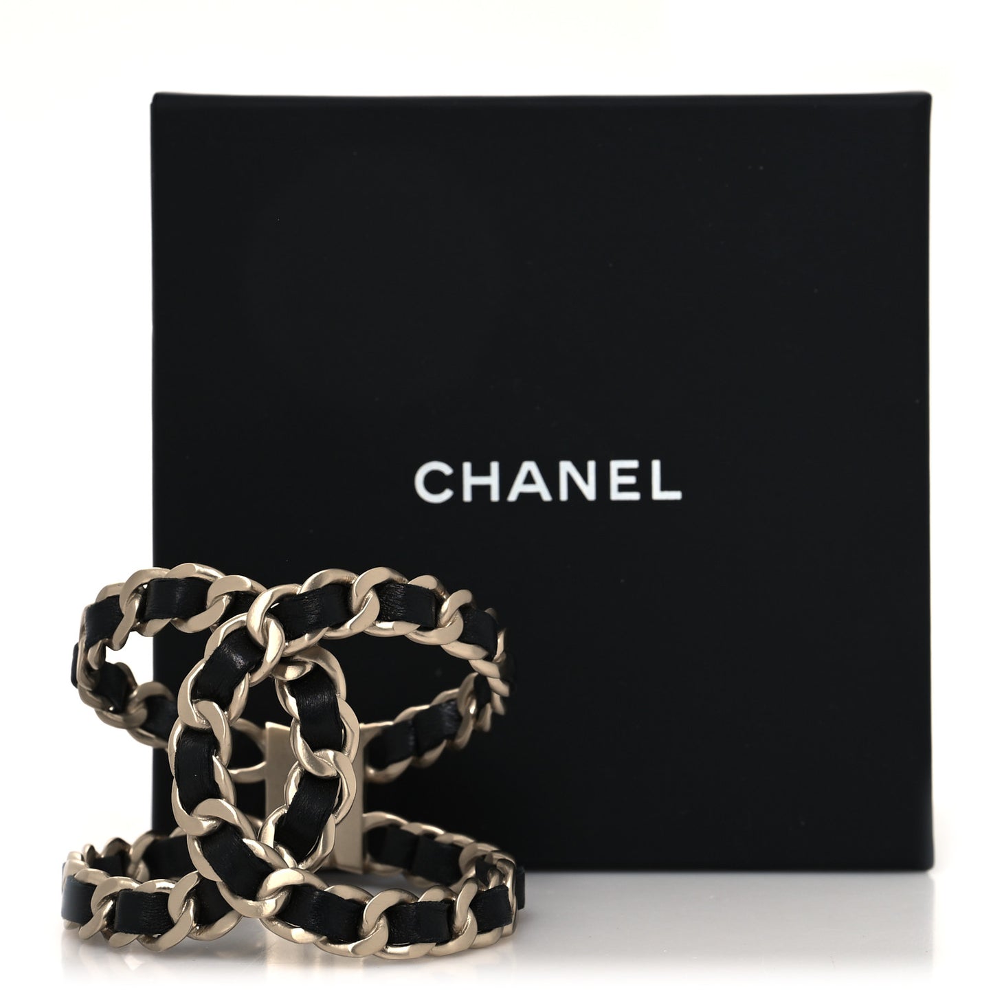 Lambskin Chain CC Cuff Black Gold