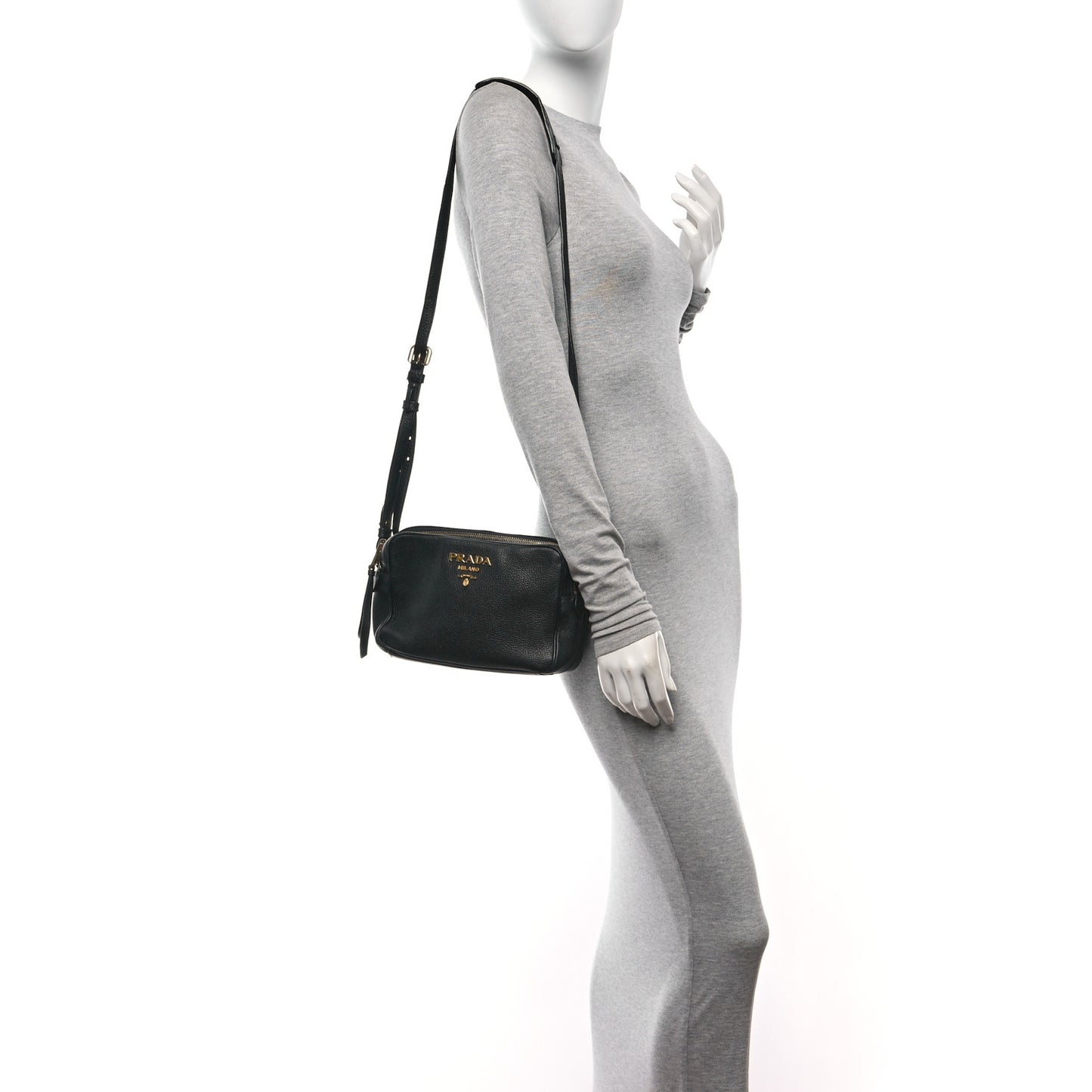 Vitello Daino Medium Double Zip Shoulder Bag Black