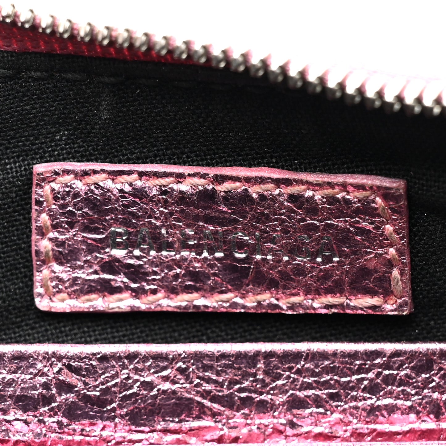 Metallic Agneau Arena Crystal Le Cagole Mini Purse With Chain Met Pink