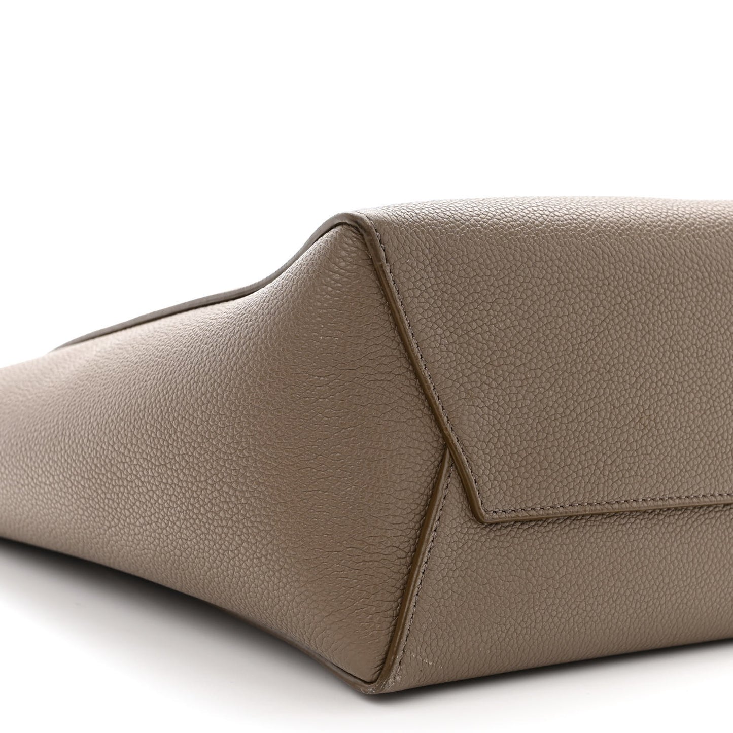 Soft Grained Calfskin Small Sangle Bucket Bag Taupe