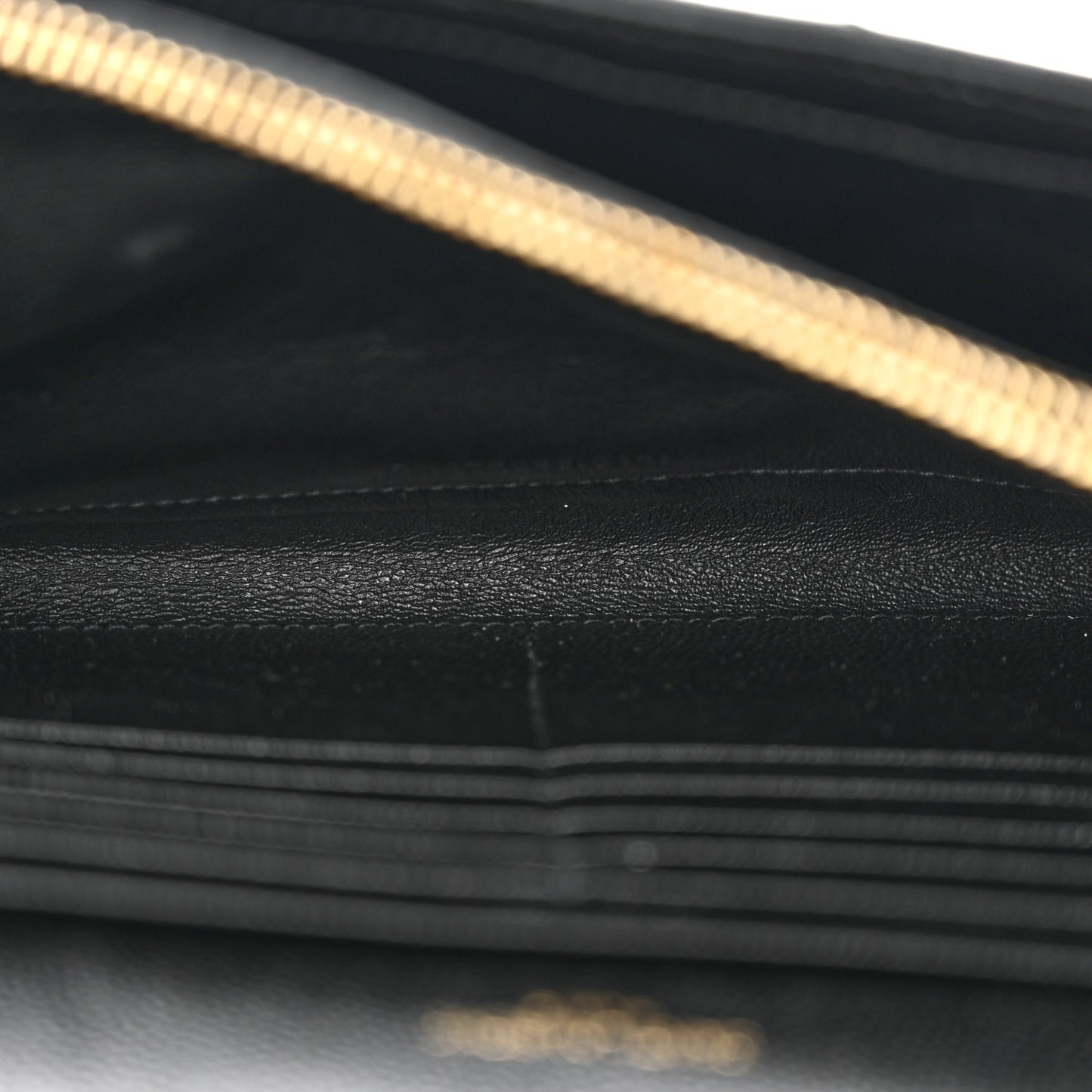 Grain De Poudre Matelasse Chevron Monogram Chain Wallet Black