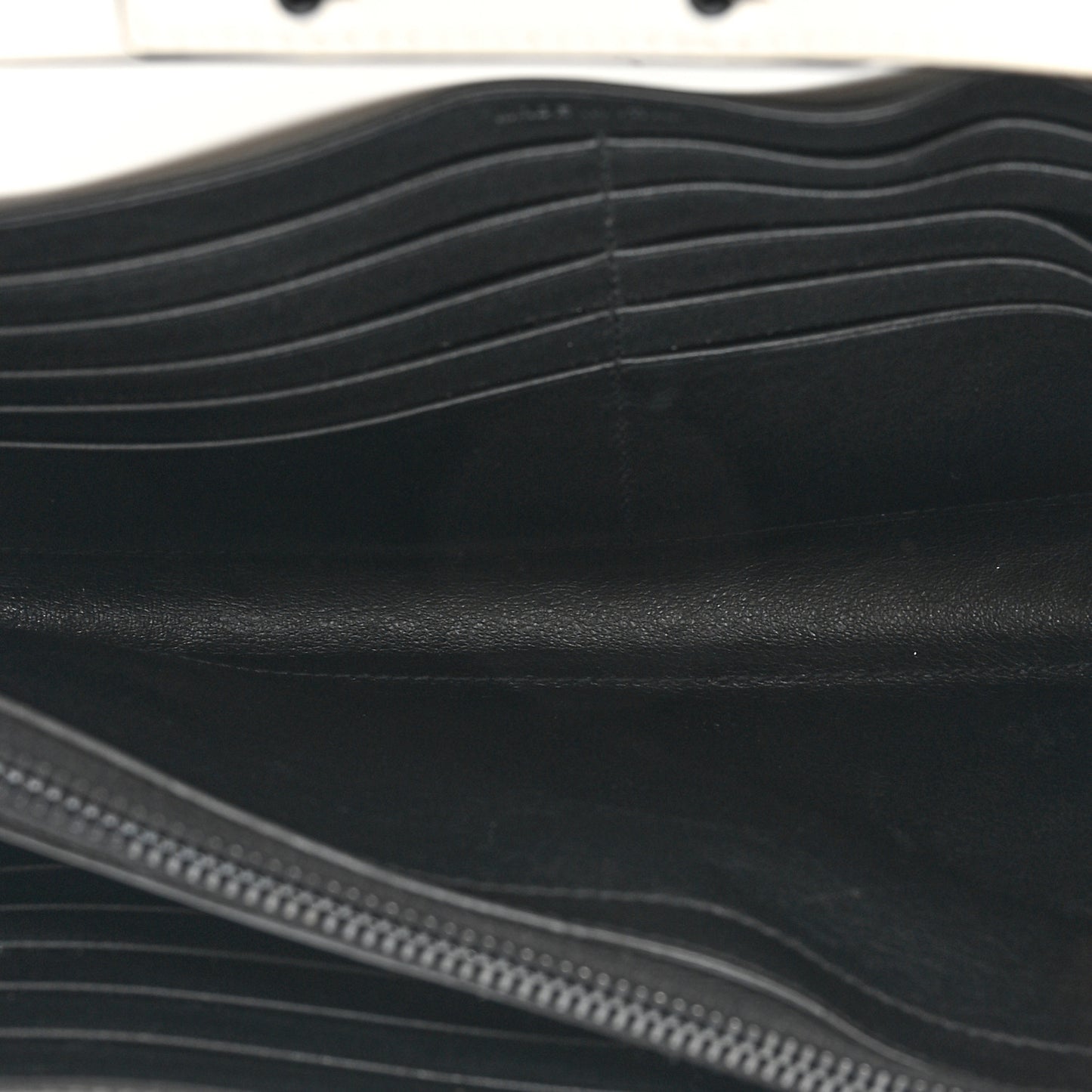 Grain De Poudre Square Dot Print Monogram Chain Wallet White Matte Black