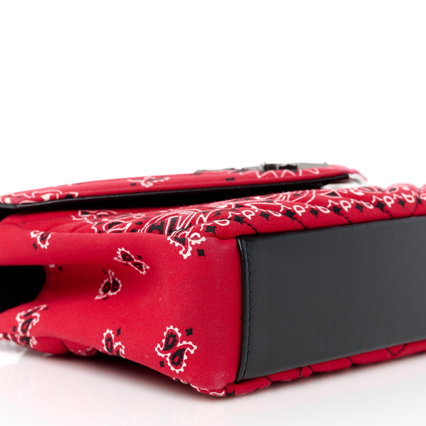 Canvas Bandana Matelasse Chevron Medium College Bag Red