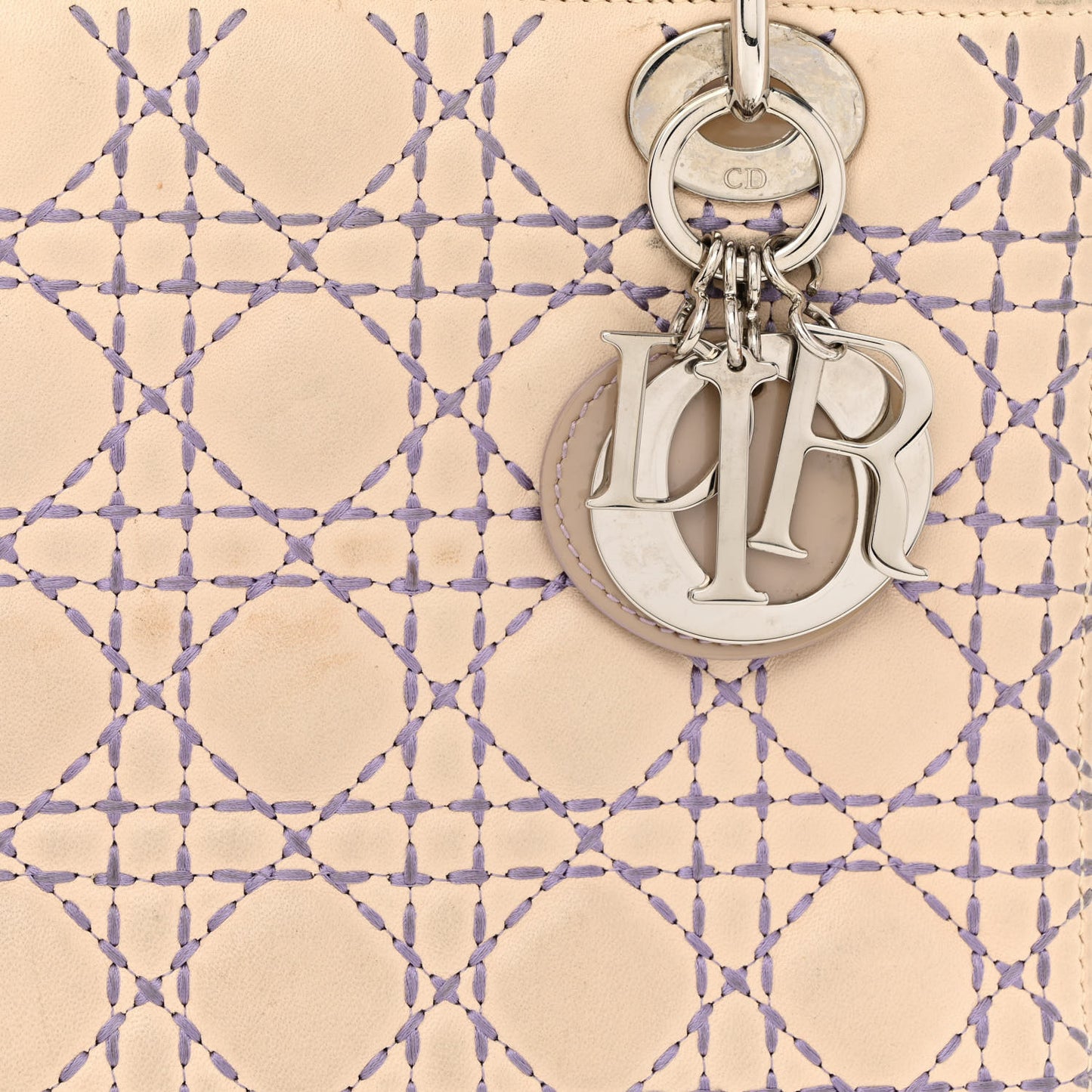 Lambskin Patent Stitched Cannage Medium Lady Dior Beige Purple