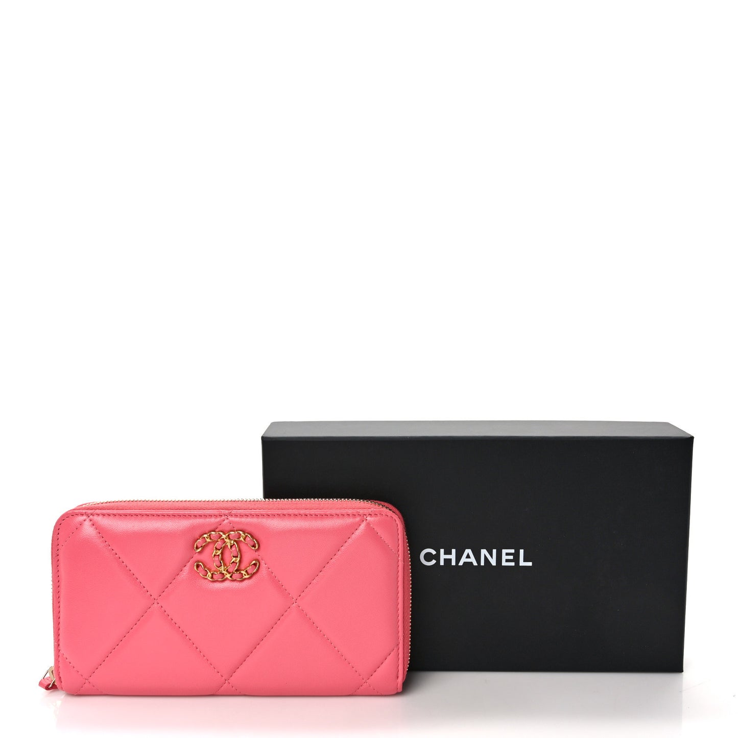 Lambskin Quilted Chanel 19 Zipped Wallet Pink
