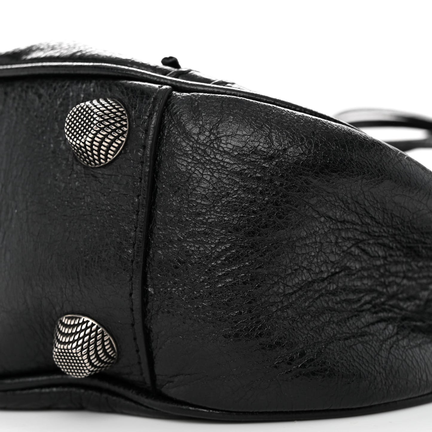 Agneau Arena Small Le Cagole Shoulder Bag Black