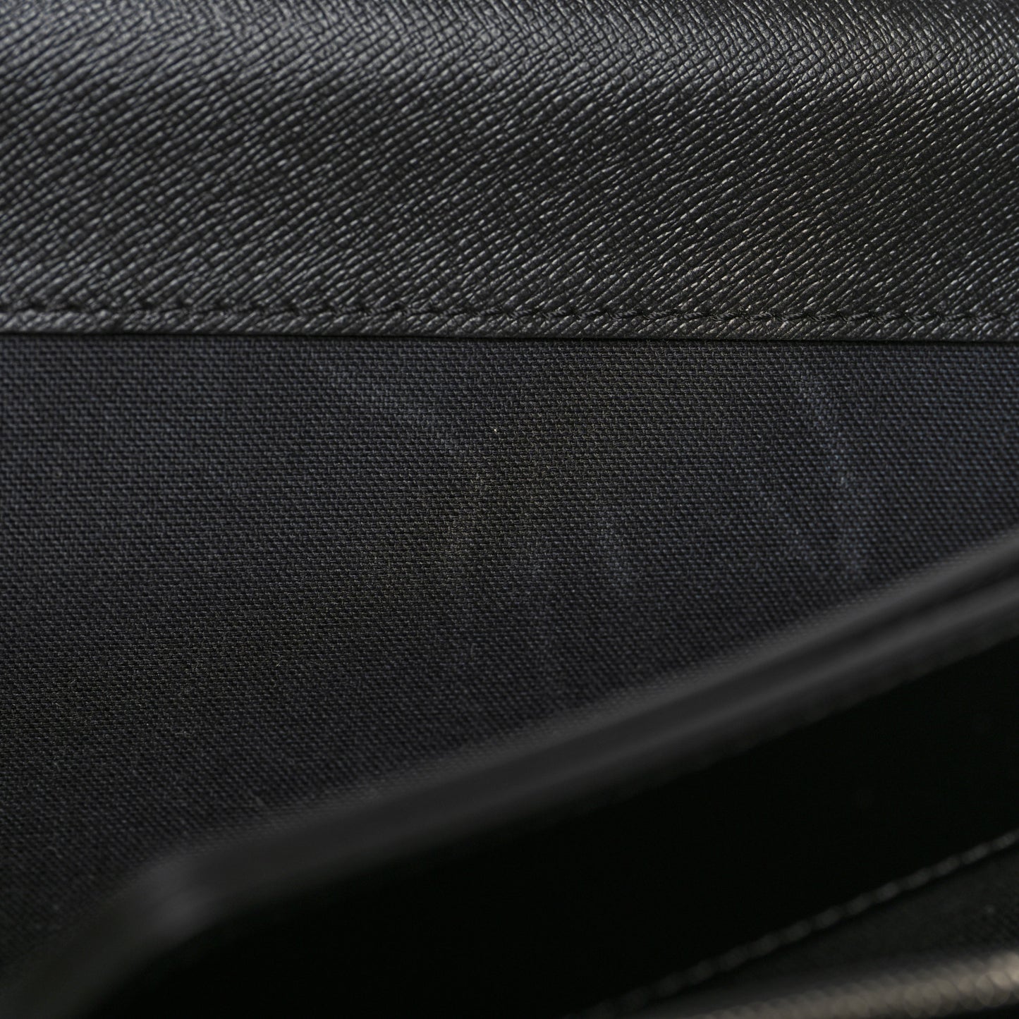 Epi Robusto 2 Compartment Briefcase Black