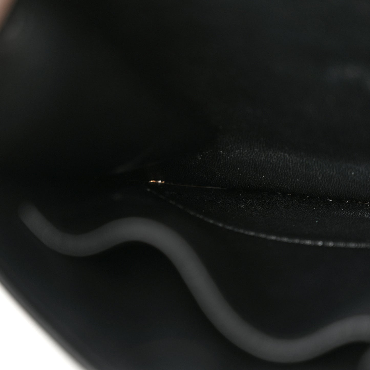 Box Calfskin Medium Classic Box Flap Bag Black
