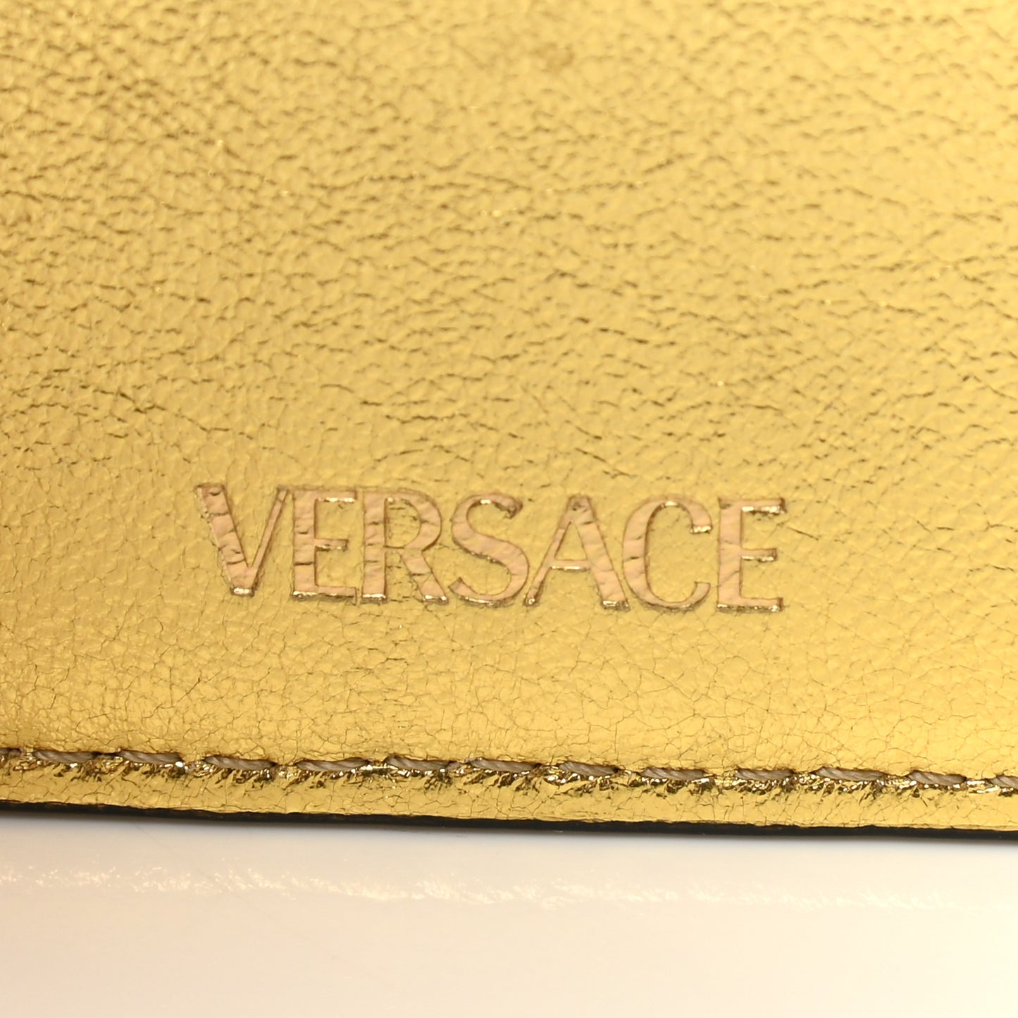 Metallic Lambskin Quilted Virtus Chain Card Holder Gold