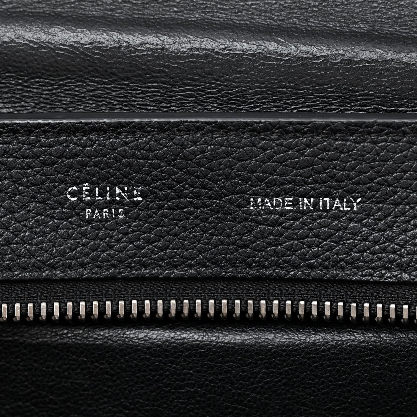 Drummed Calfskin Suede Medium Trapeze Black